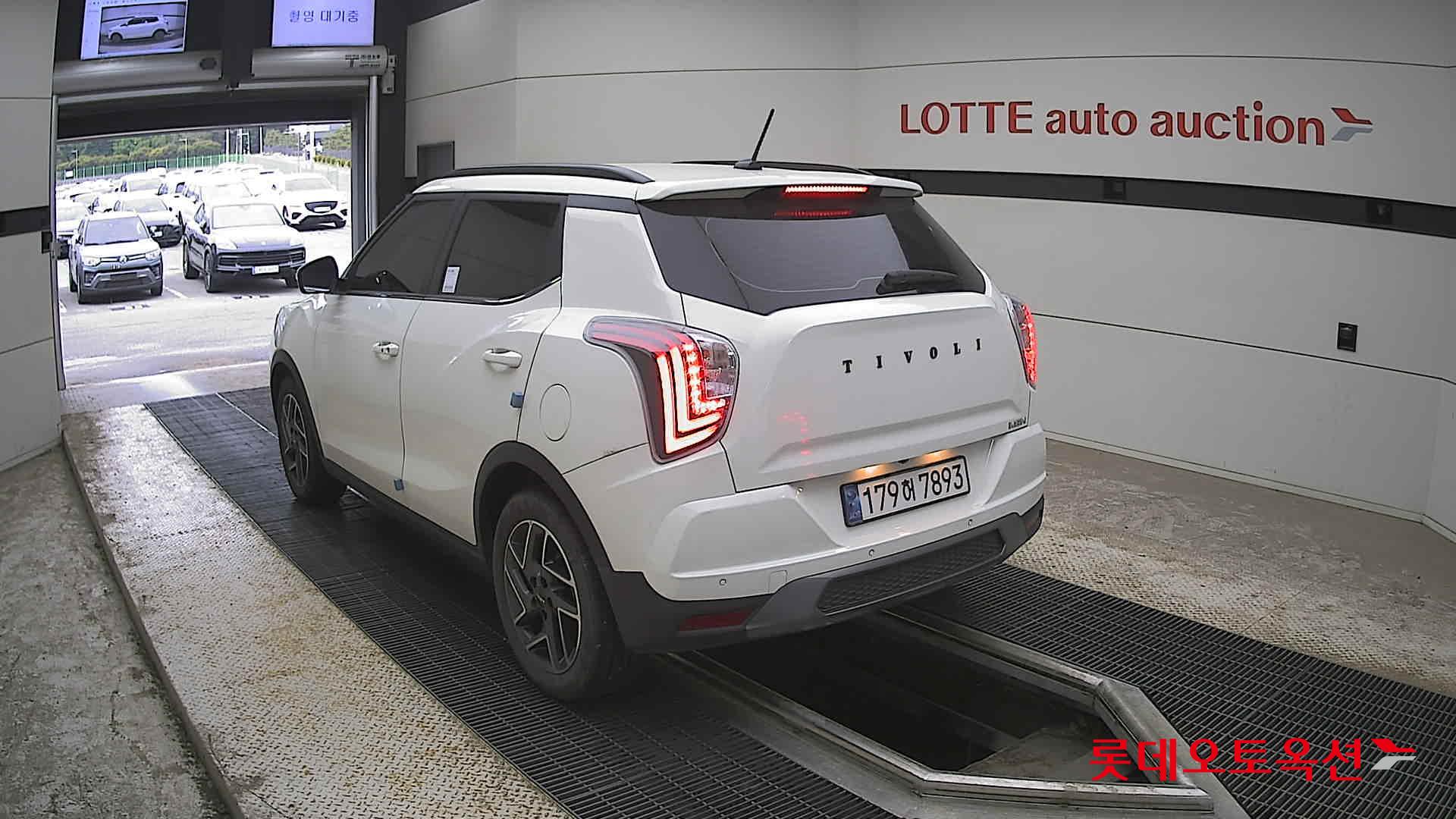 KG Mobility Tivoli - 4