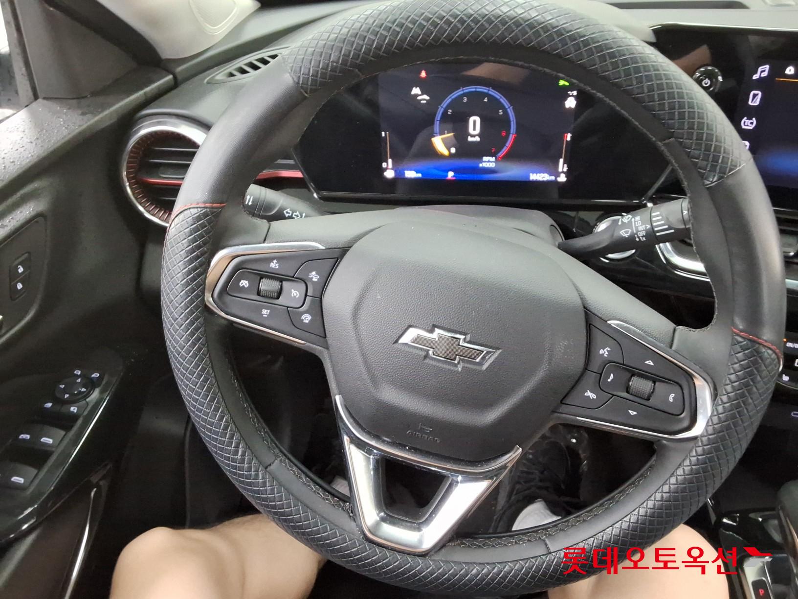 2025 - chevrolet trax