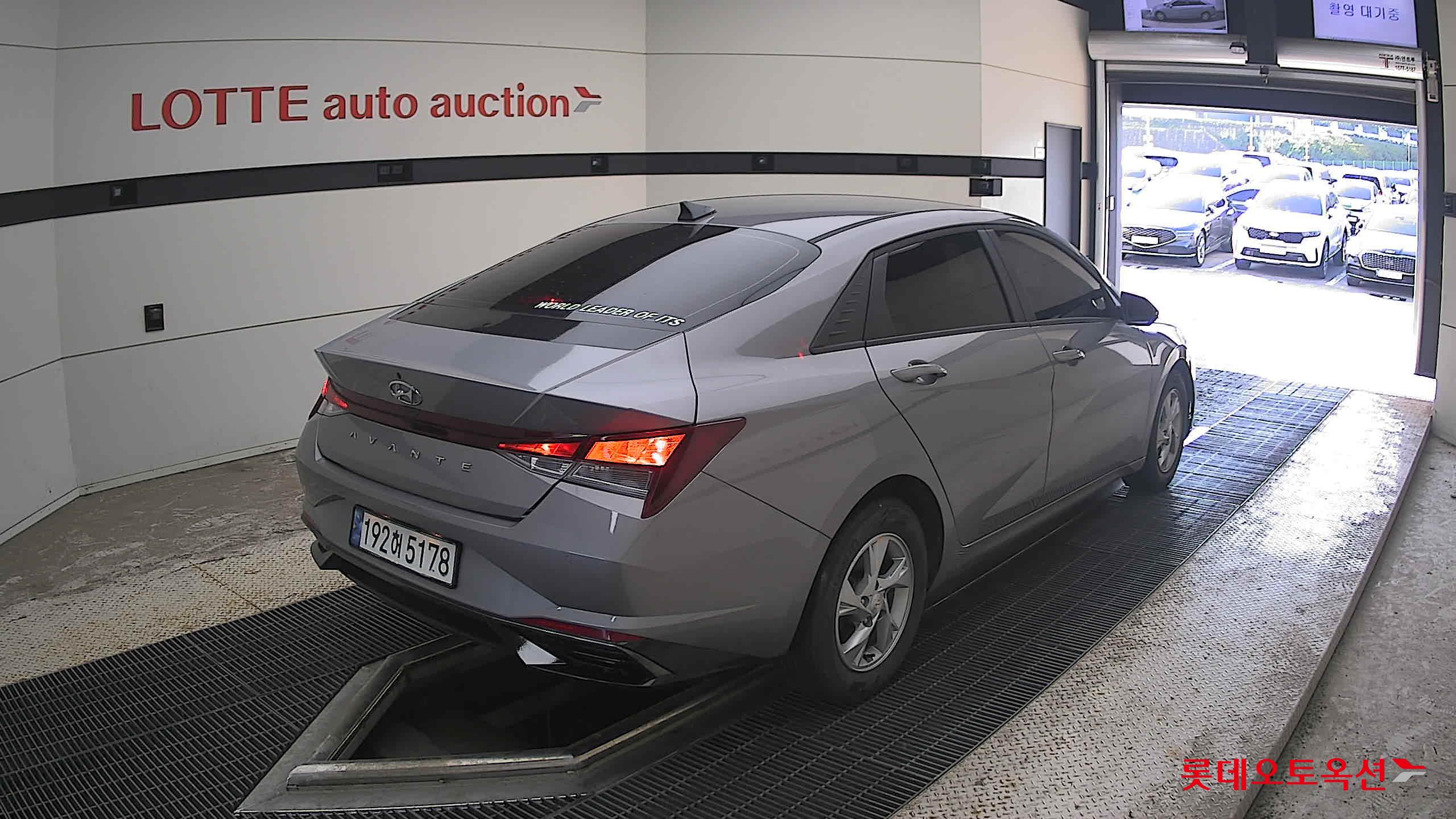 2023 - hyundai avante