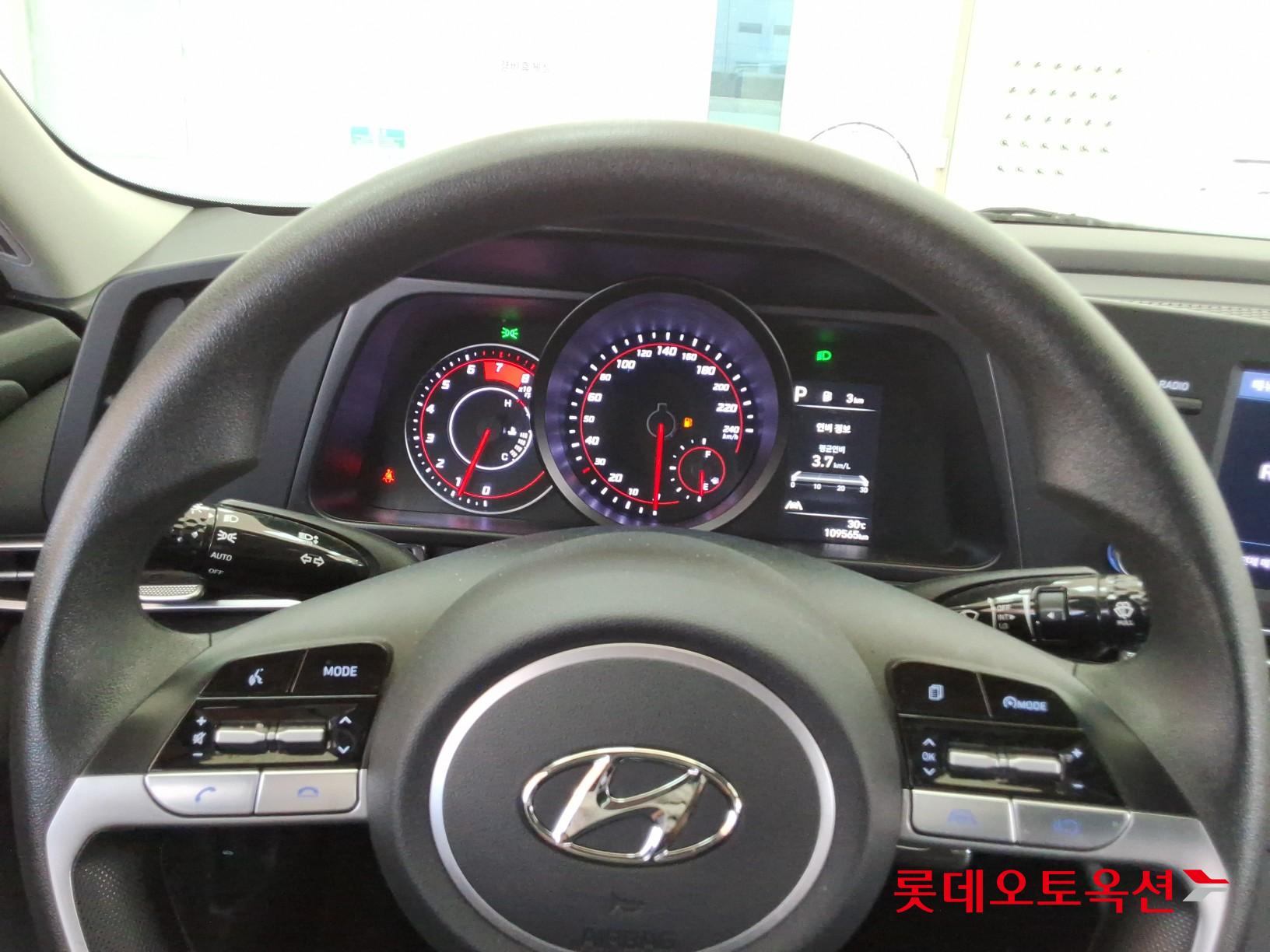 2023 - hyundai avante