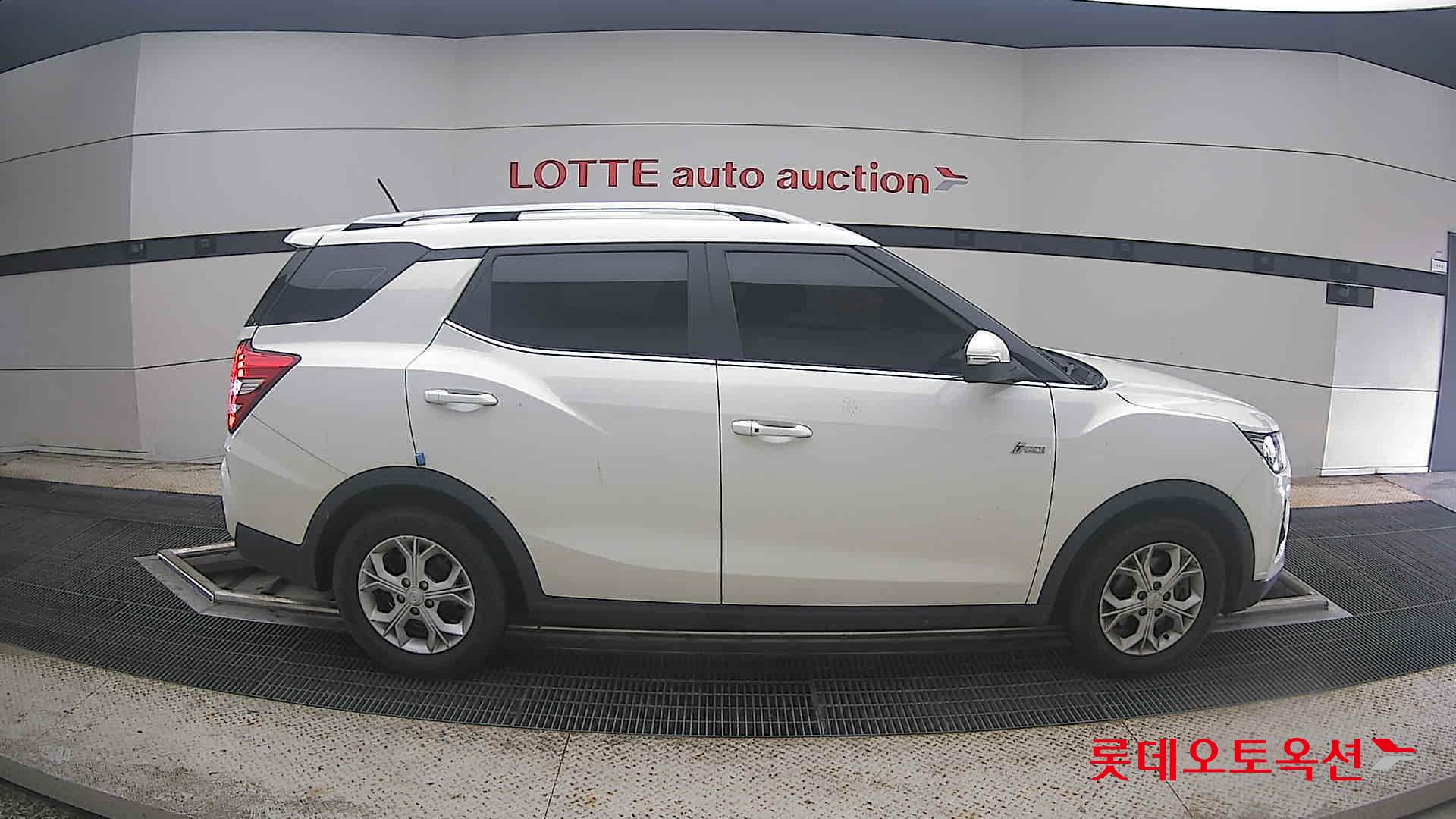 2023 - ssangyong tivoli