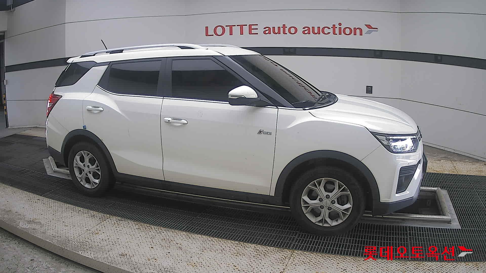 2023 - ssangyong tivoli