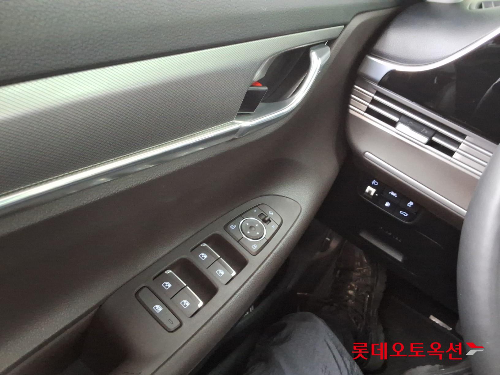 Hyundai Grandeur - 29