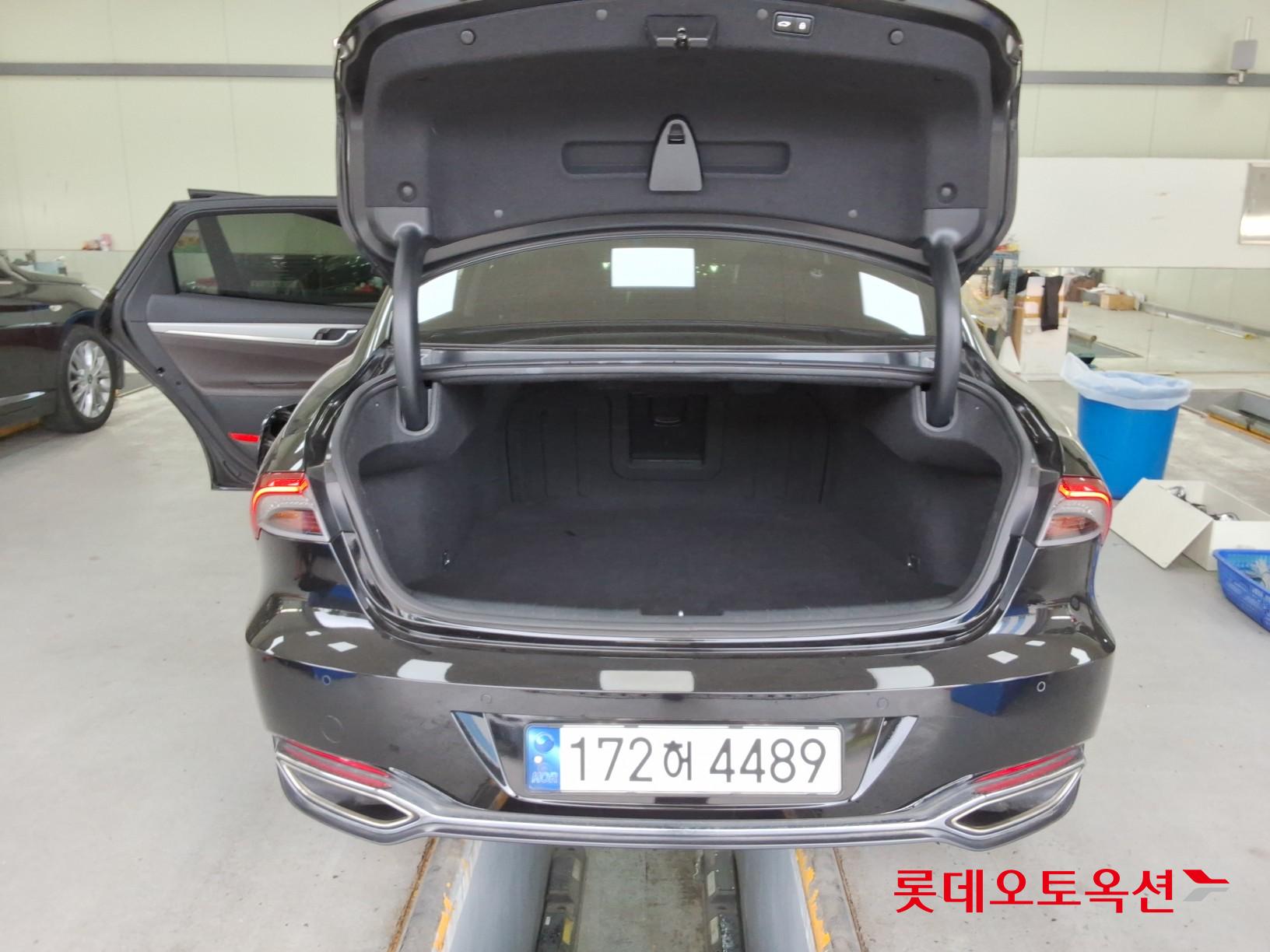 Hyundai Grandeur - 9