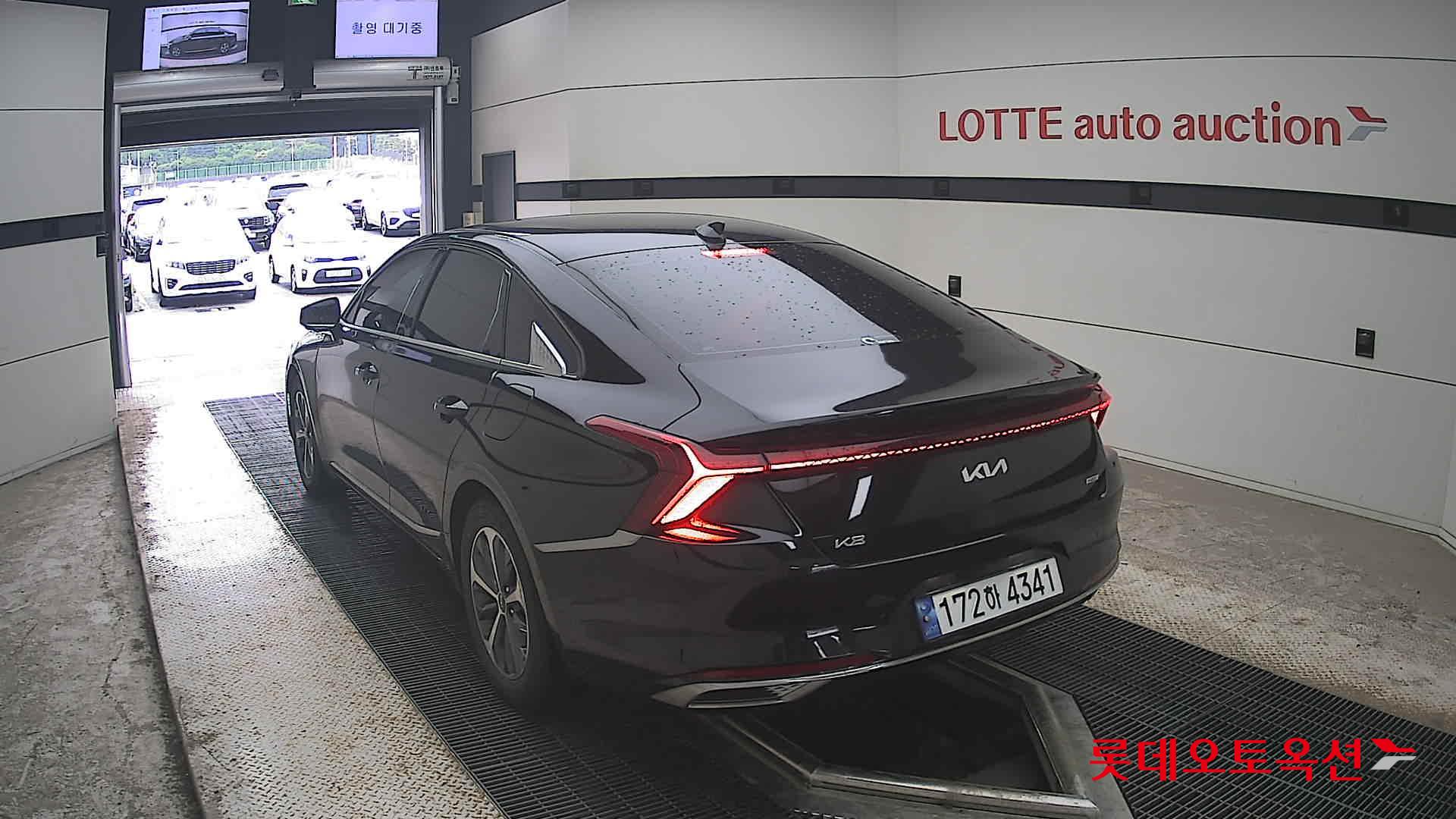 2023 - kia k8