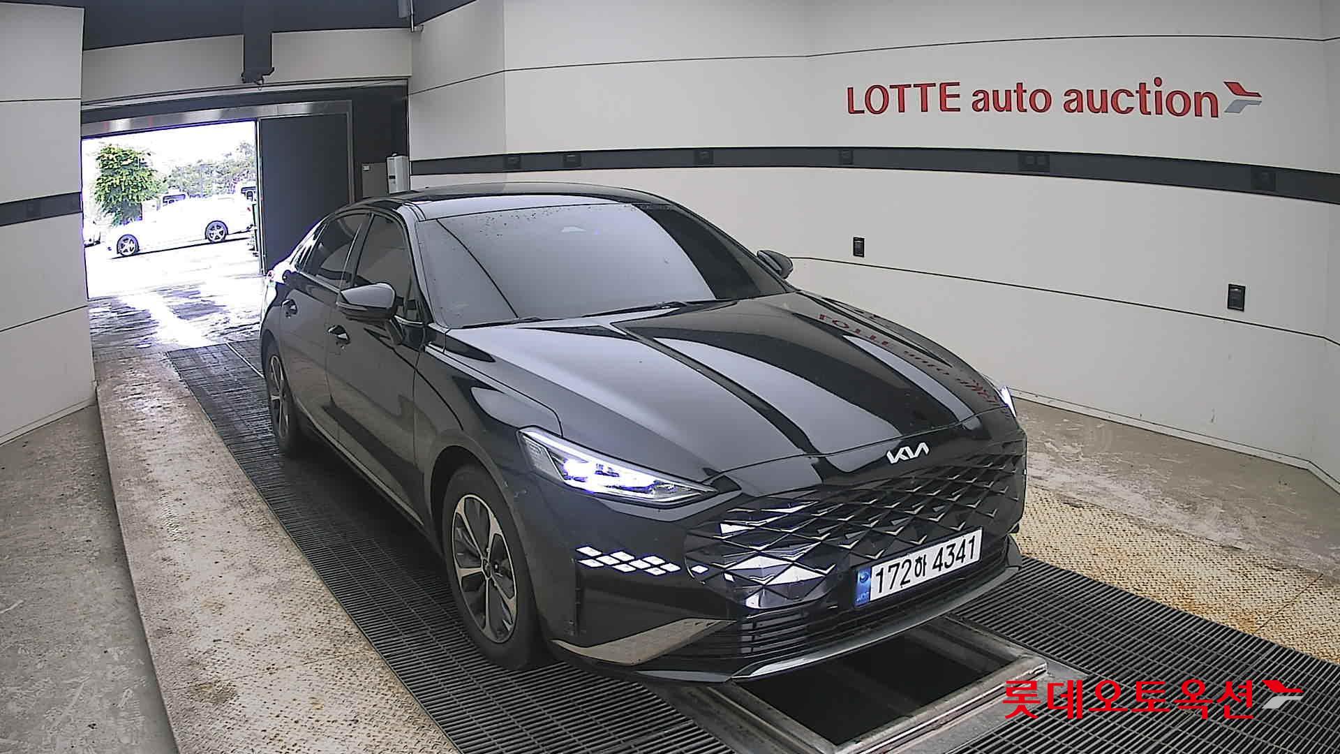 2023 - kia k8