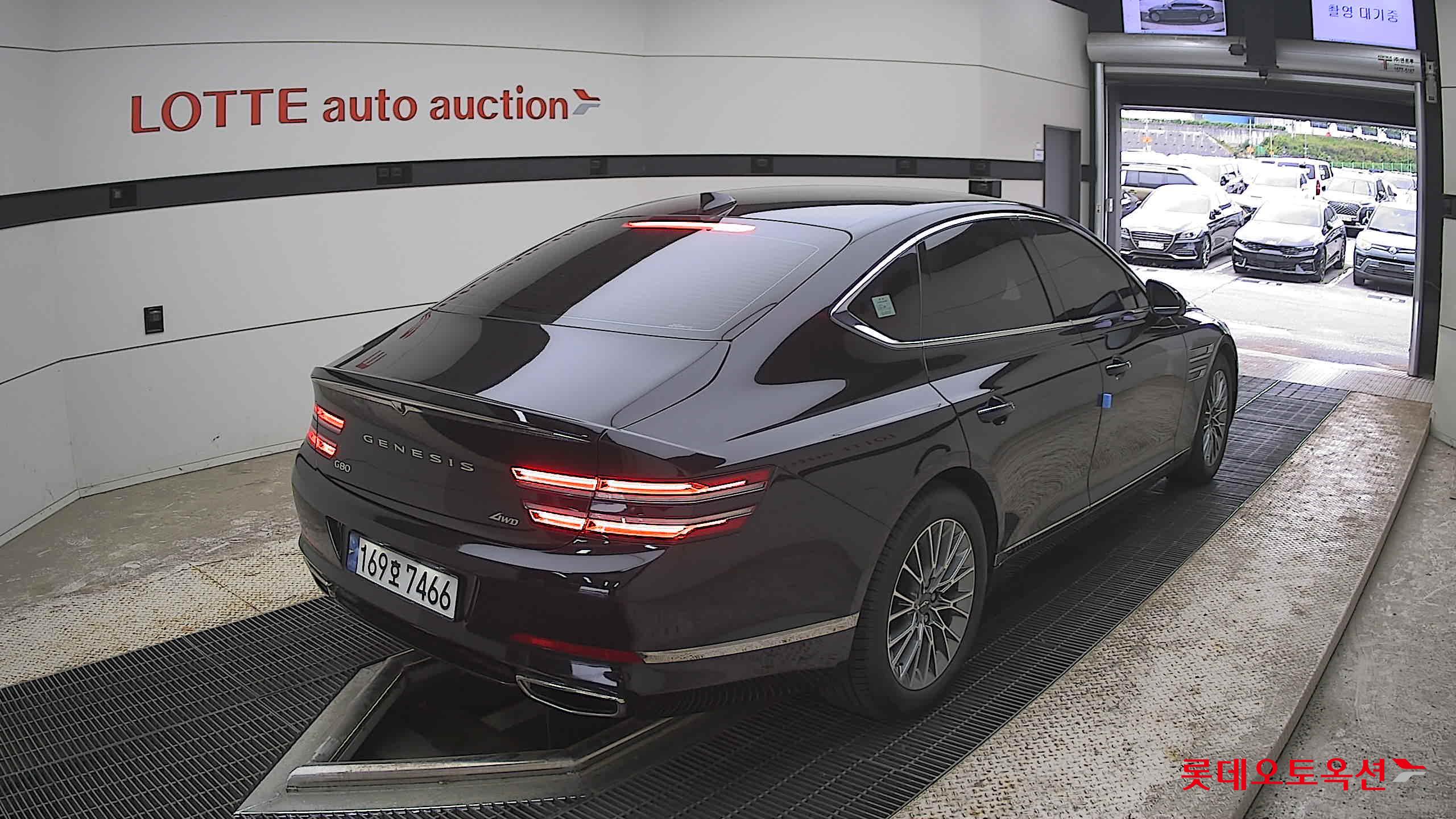 Genesis G80 - 5