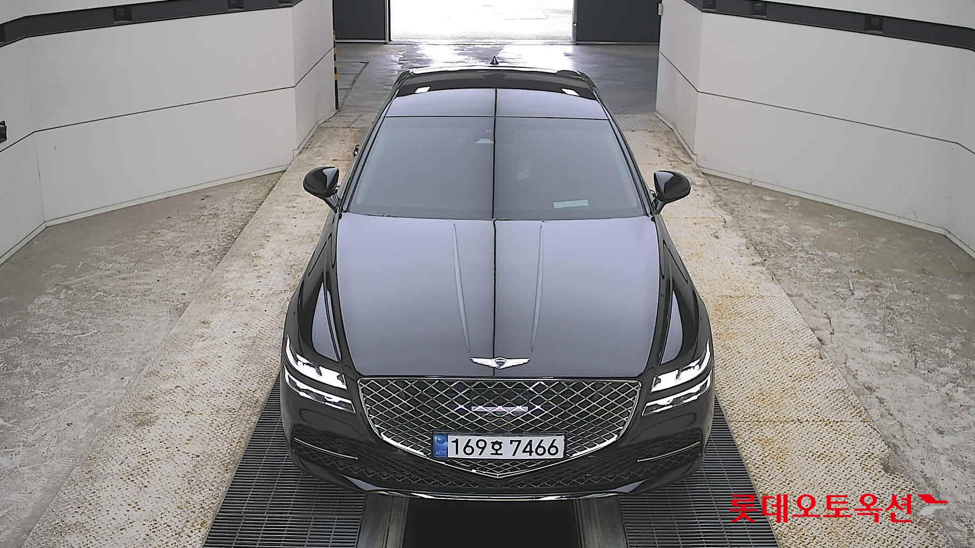 Genesis G80 - 1