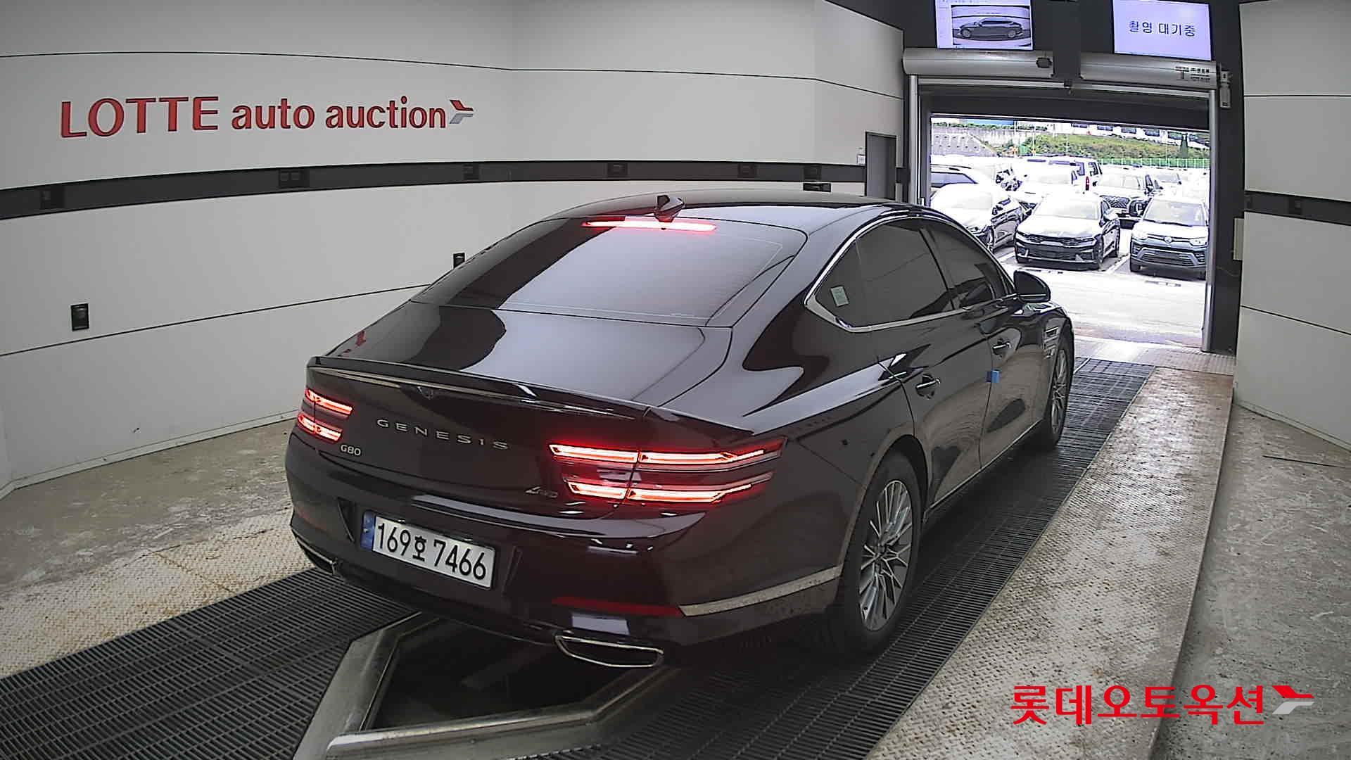 Genesis G80 - 18