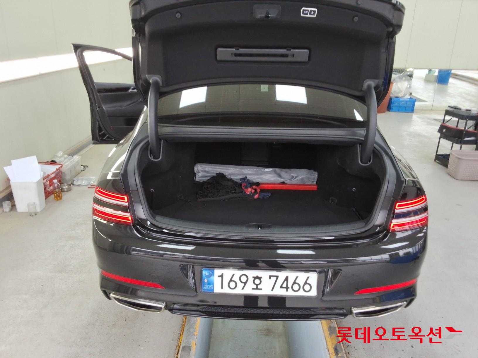 Genesis G80 - 9