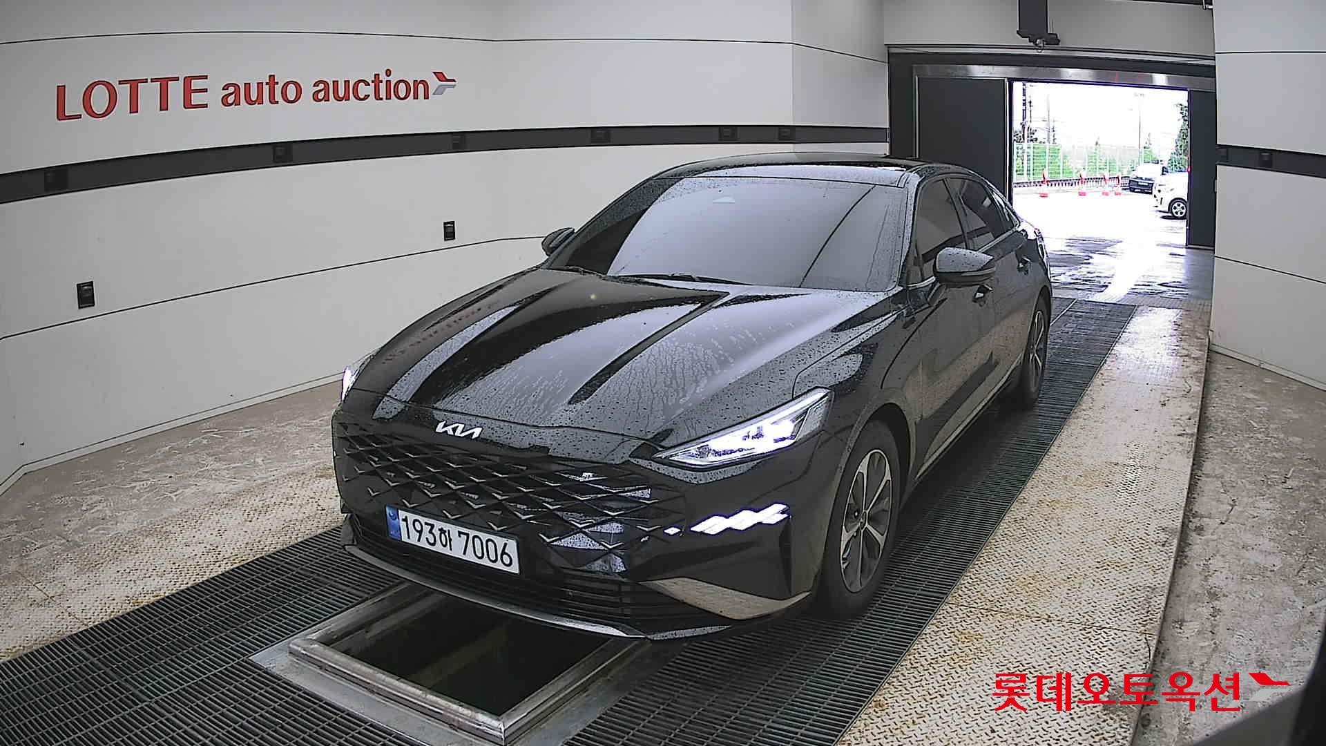 Kia K8 - 10