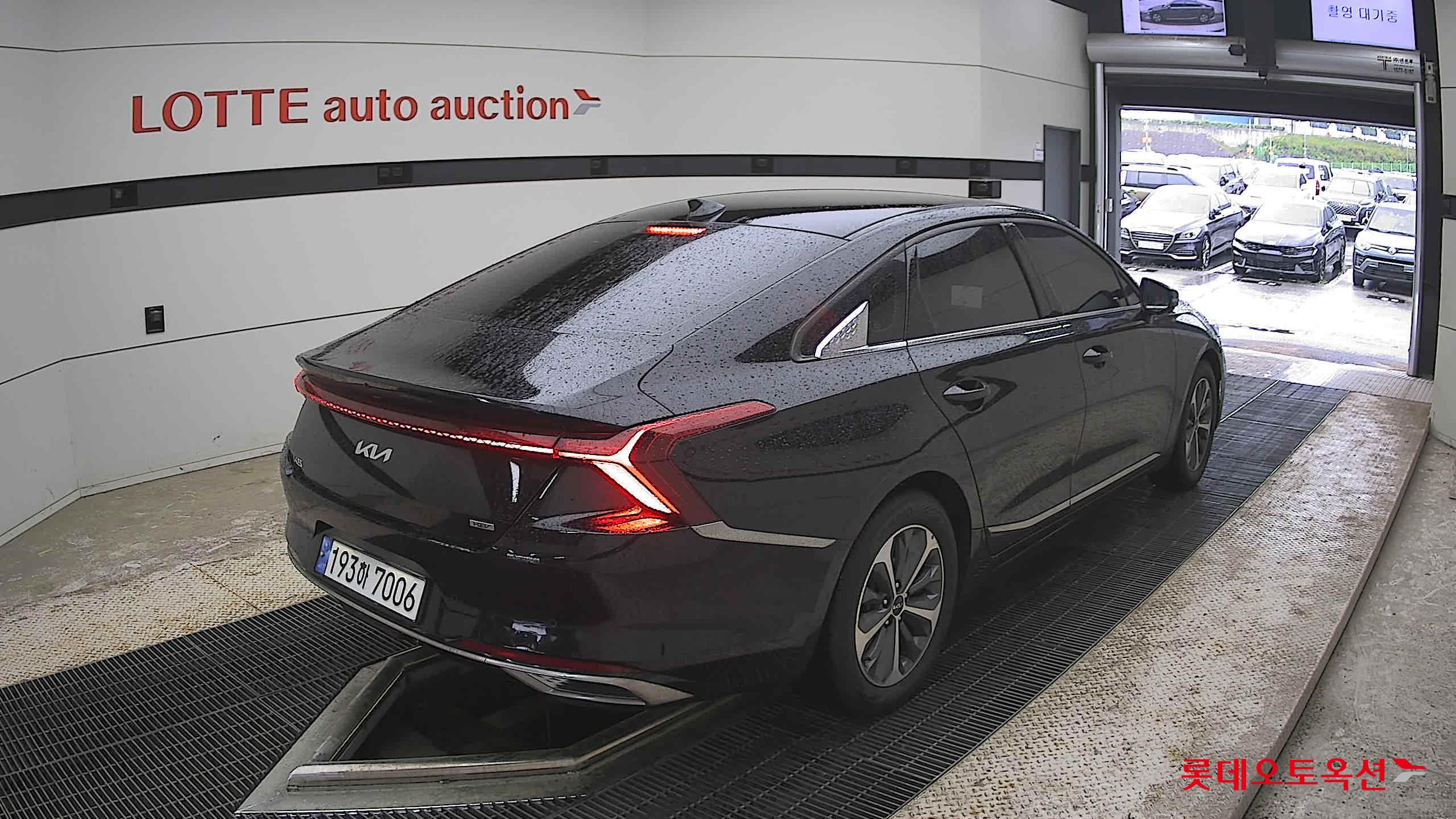 Kia K8 - 5
