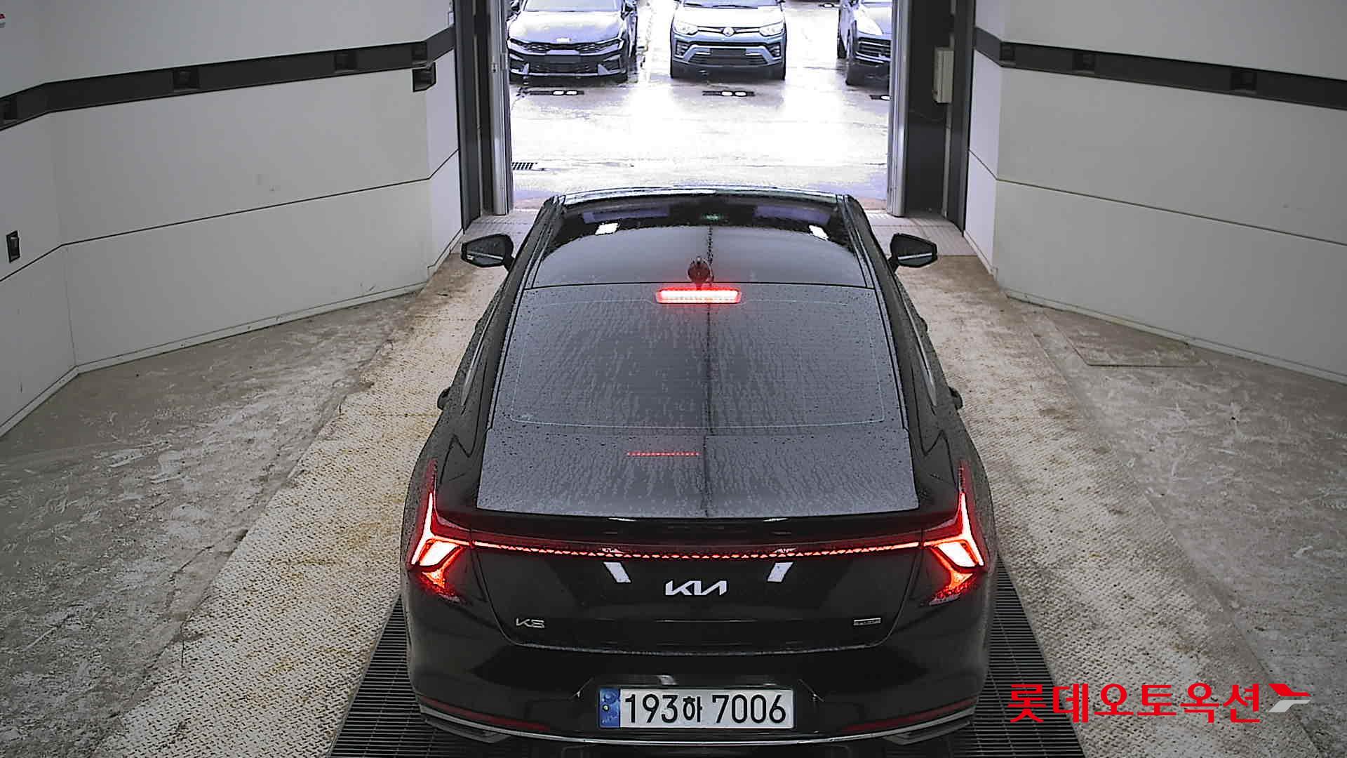 Kia K8 - 17