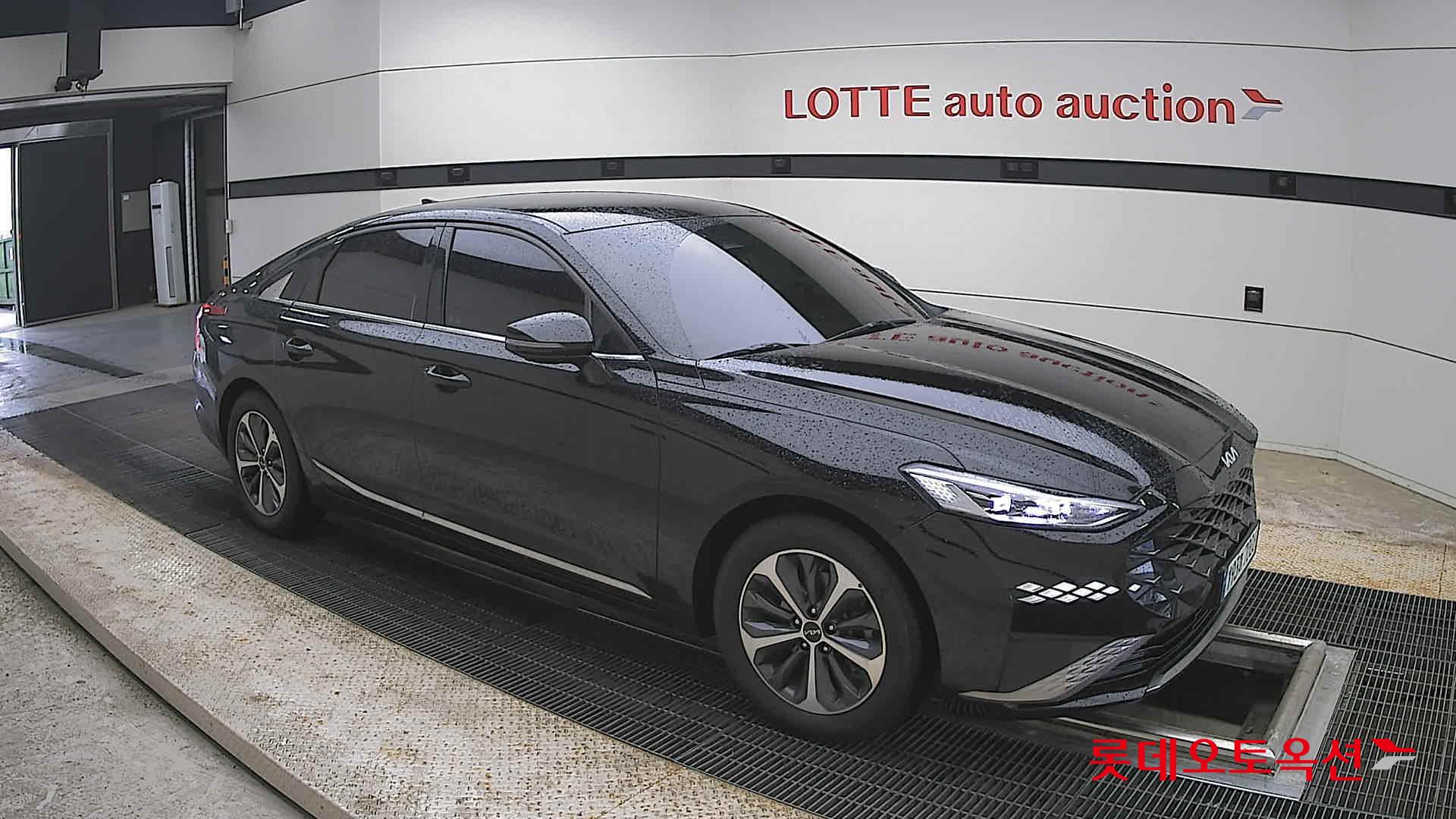 Kia K8 - 23