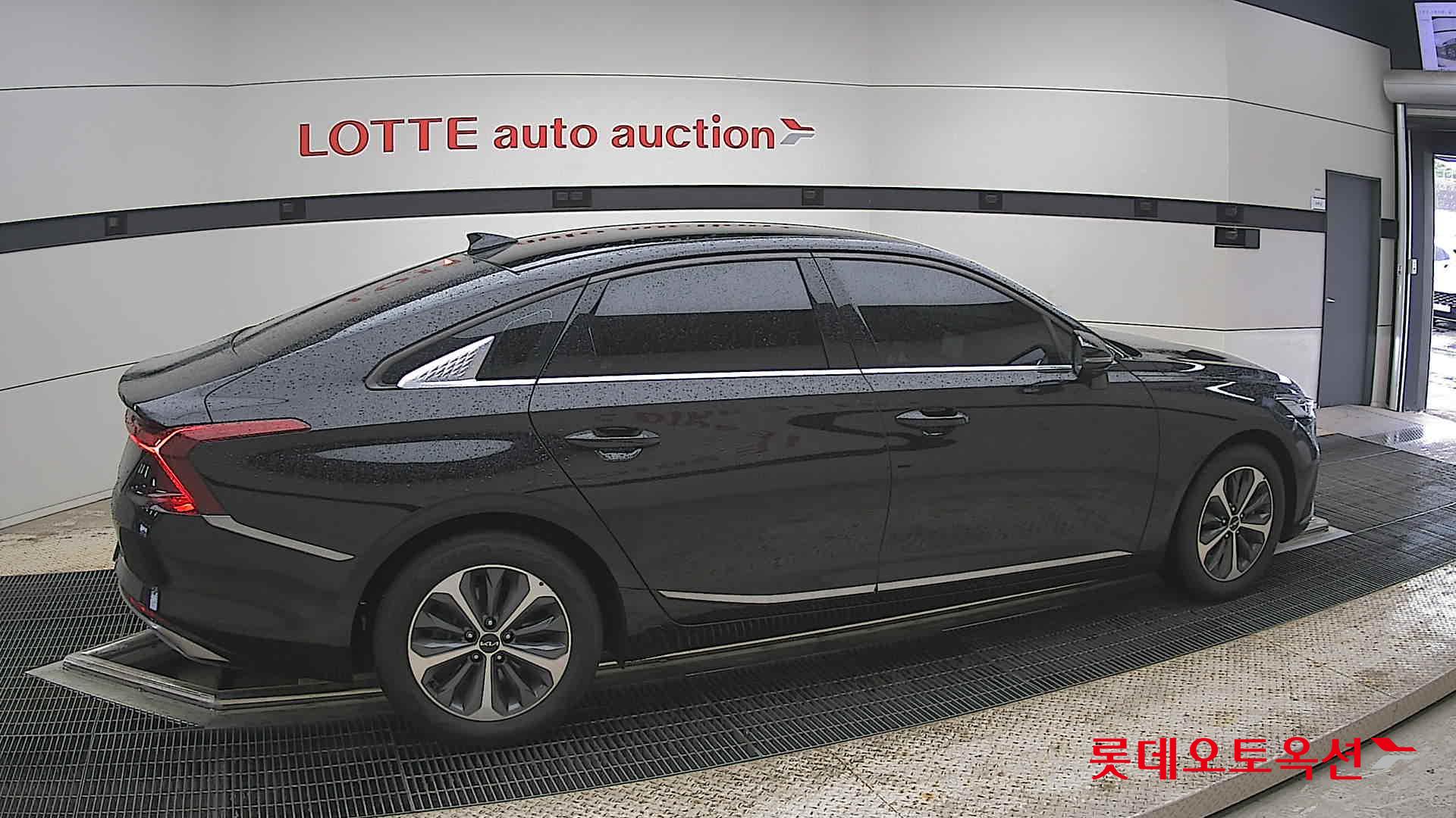 Kia K8 - 20