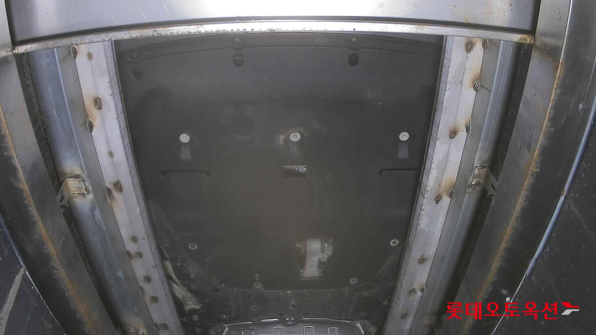 Kia K8 - 8