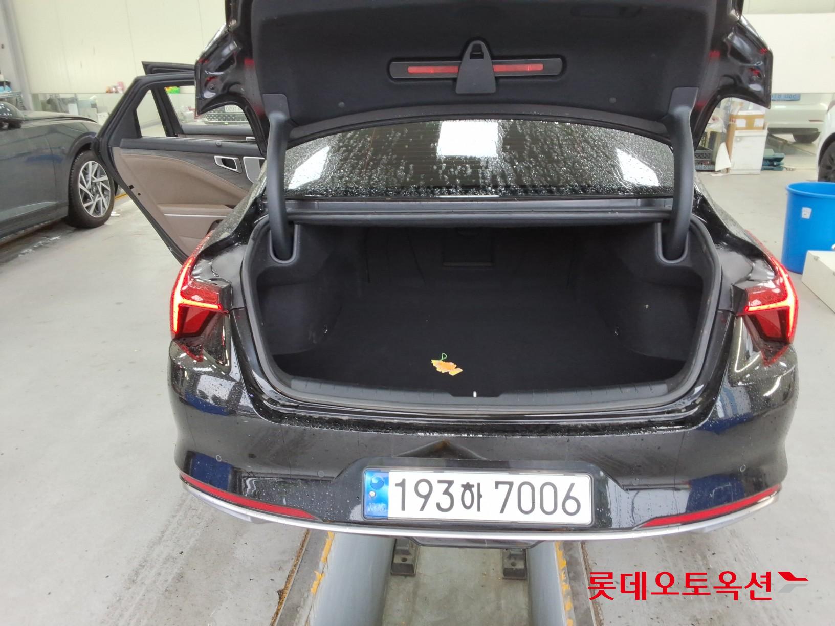 Kia K8 - 9