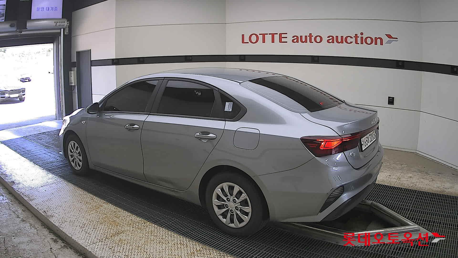 Kia K3 - 15