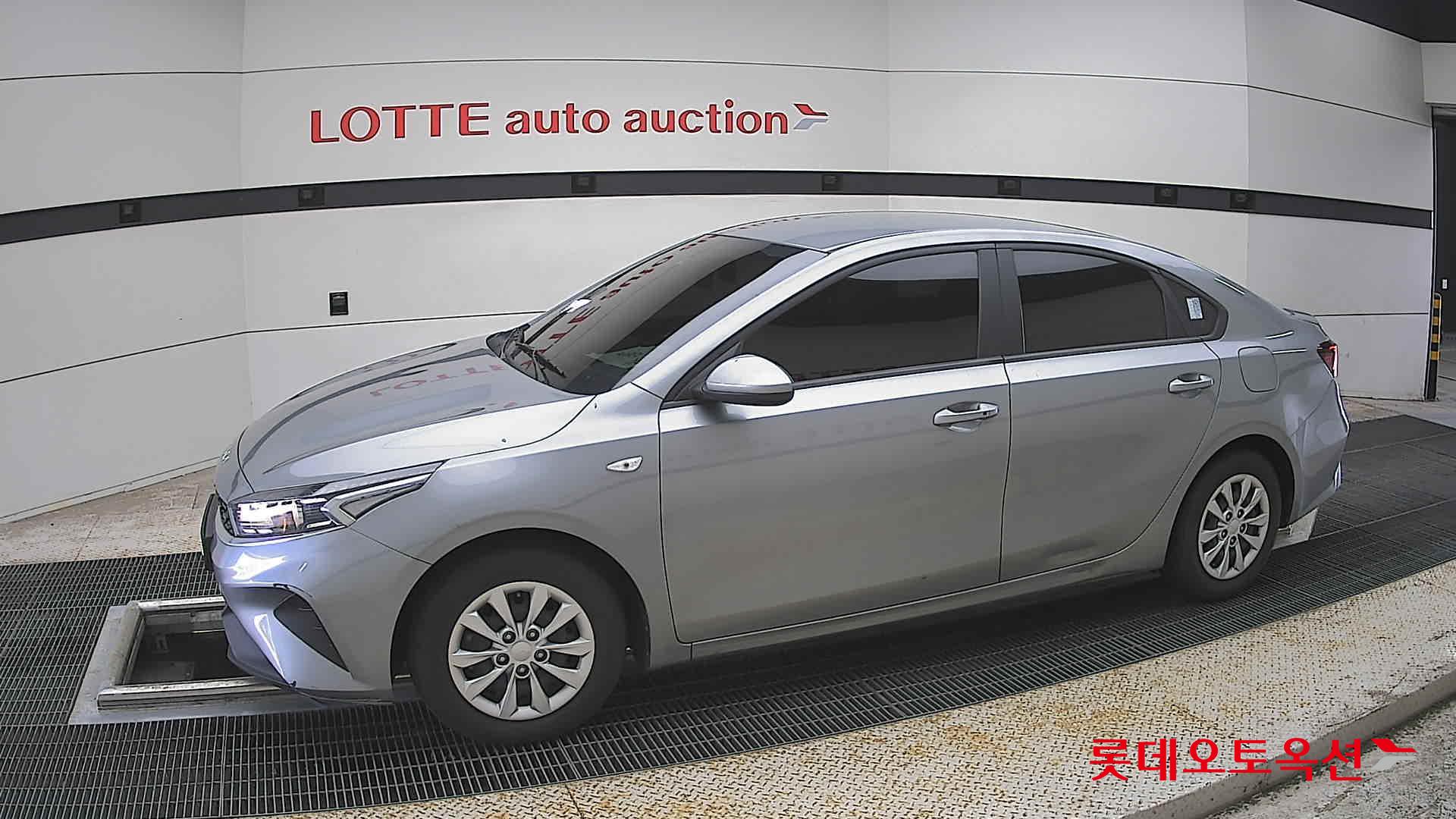 Kia K3 - 12
