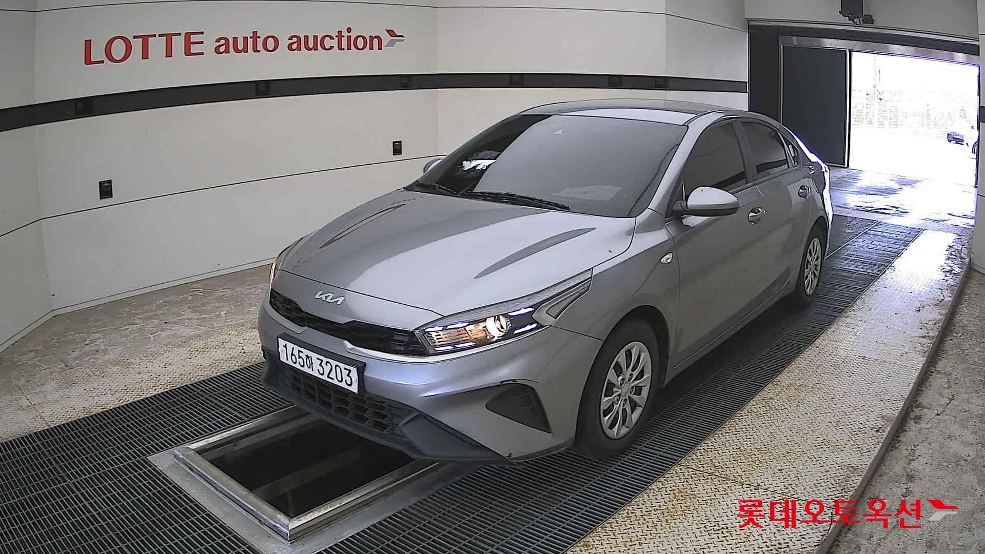 Kia K3 - 3