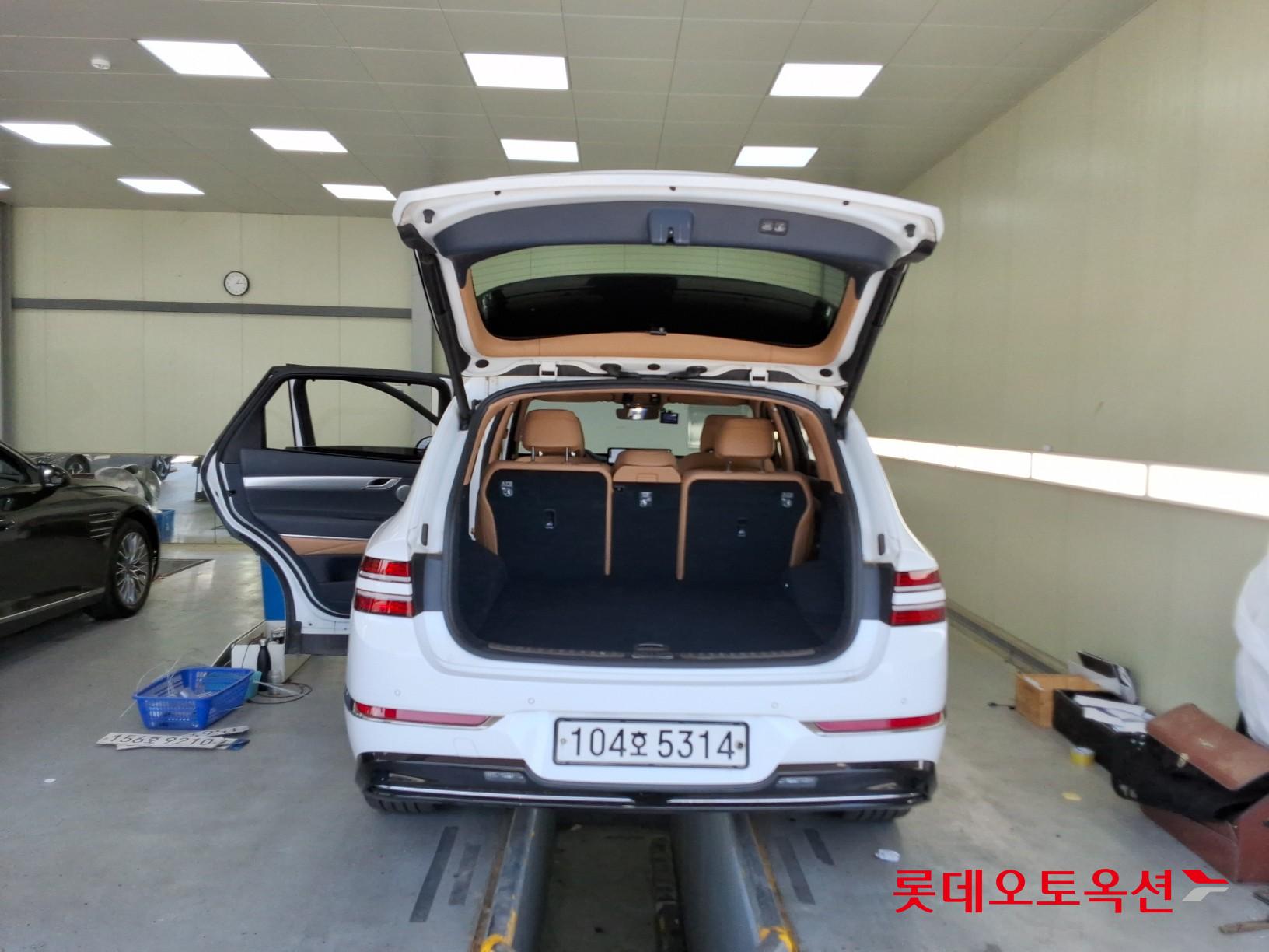 제네시스 GV80 - 9