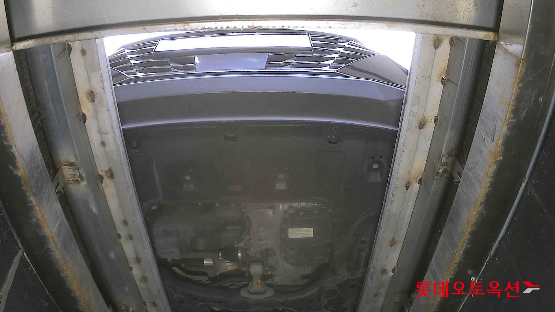 Hyundai Elantra - 8