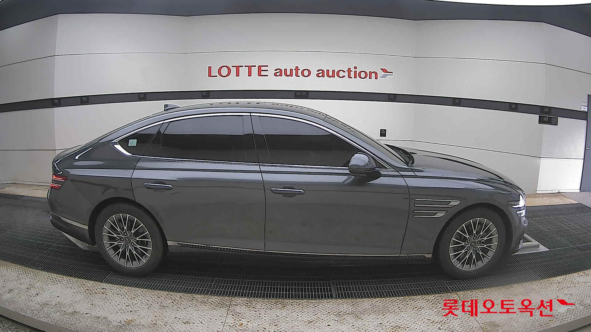 Genesis G80 - 21