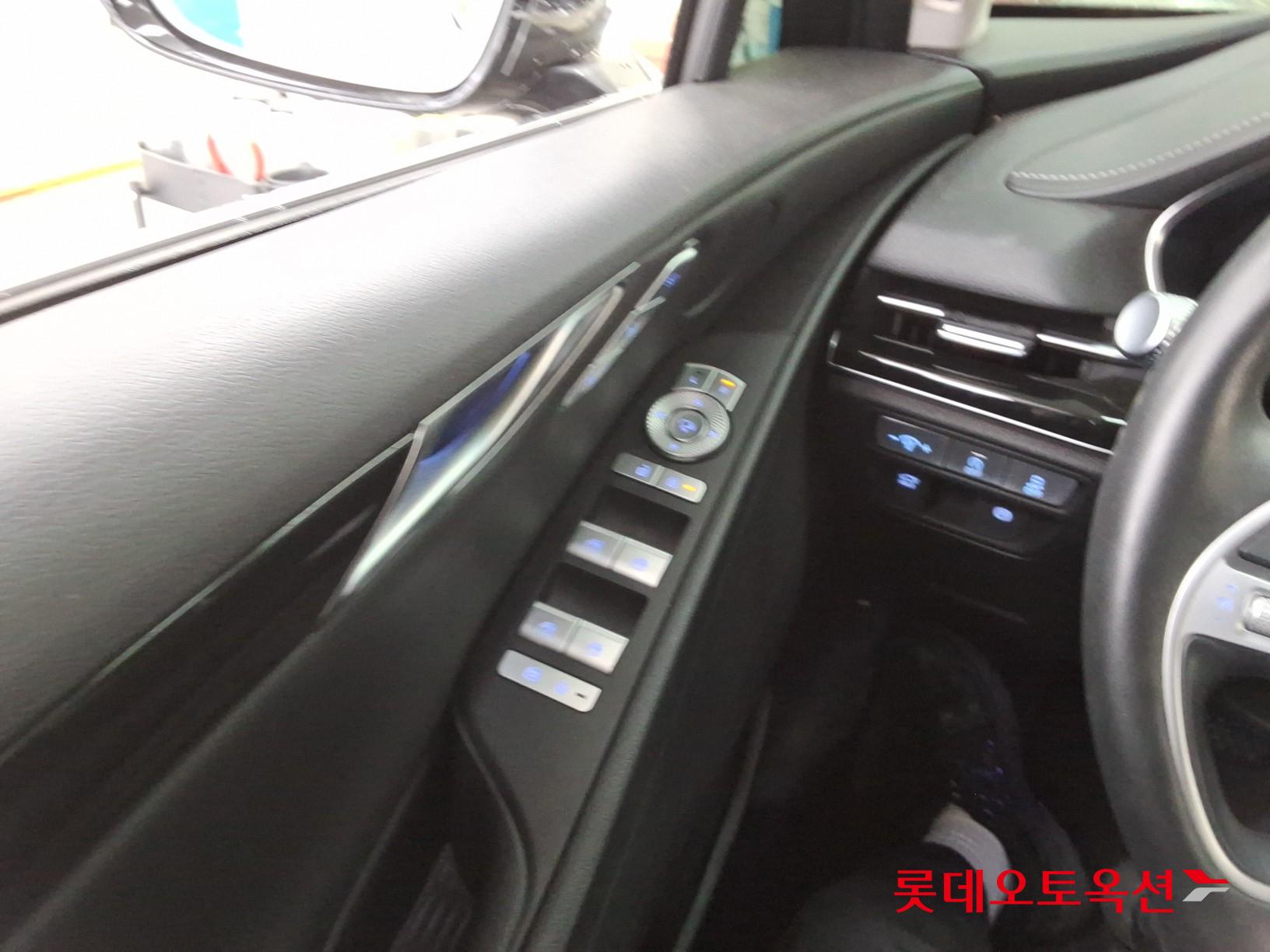 Genesis G80 - 29