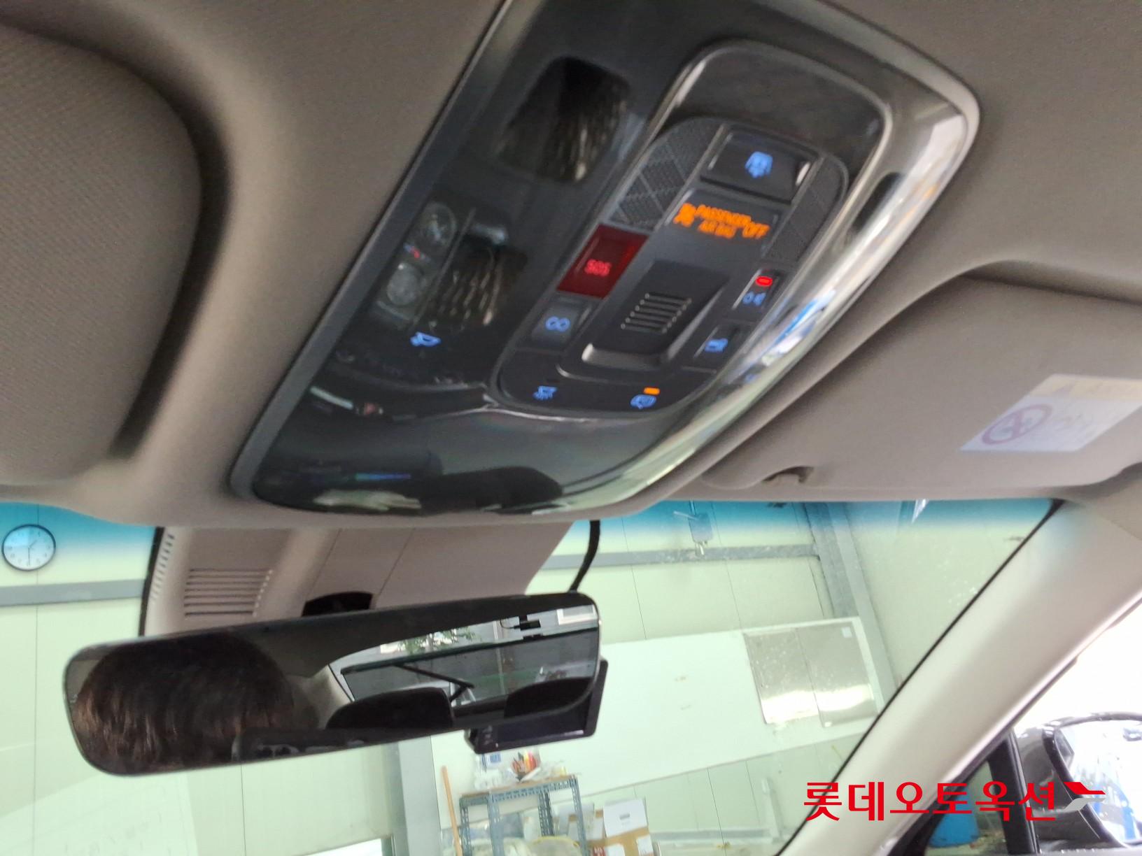 Genesis G80 - 32
