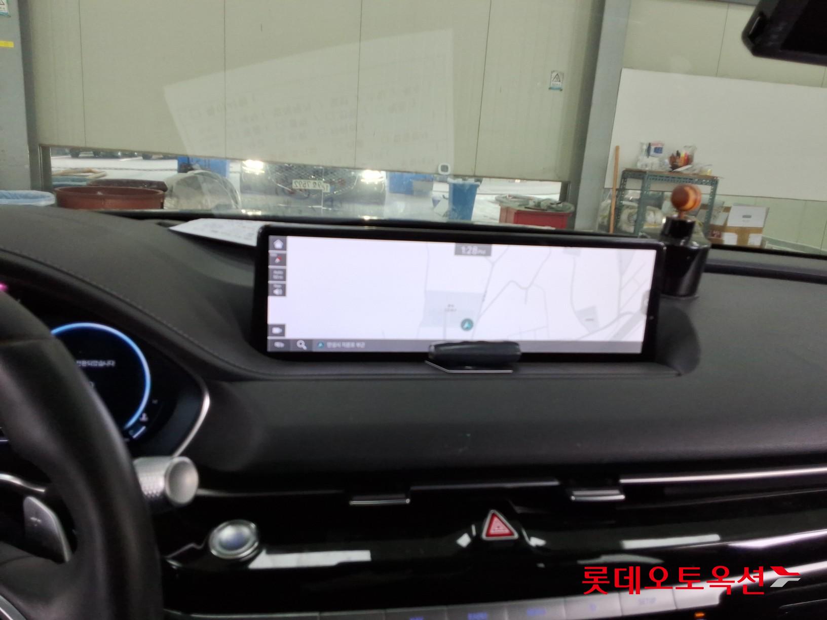 Genesis G80 - 34