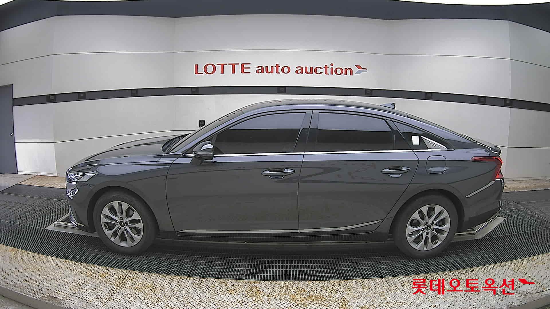Kia K8 - 13