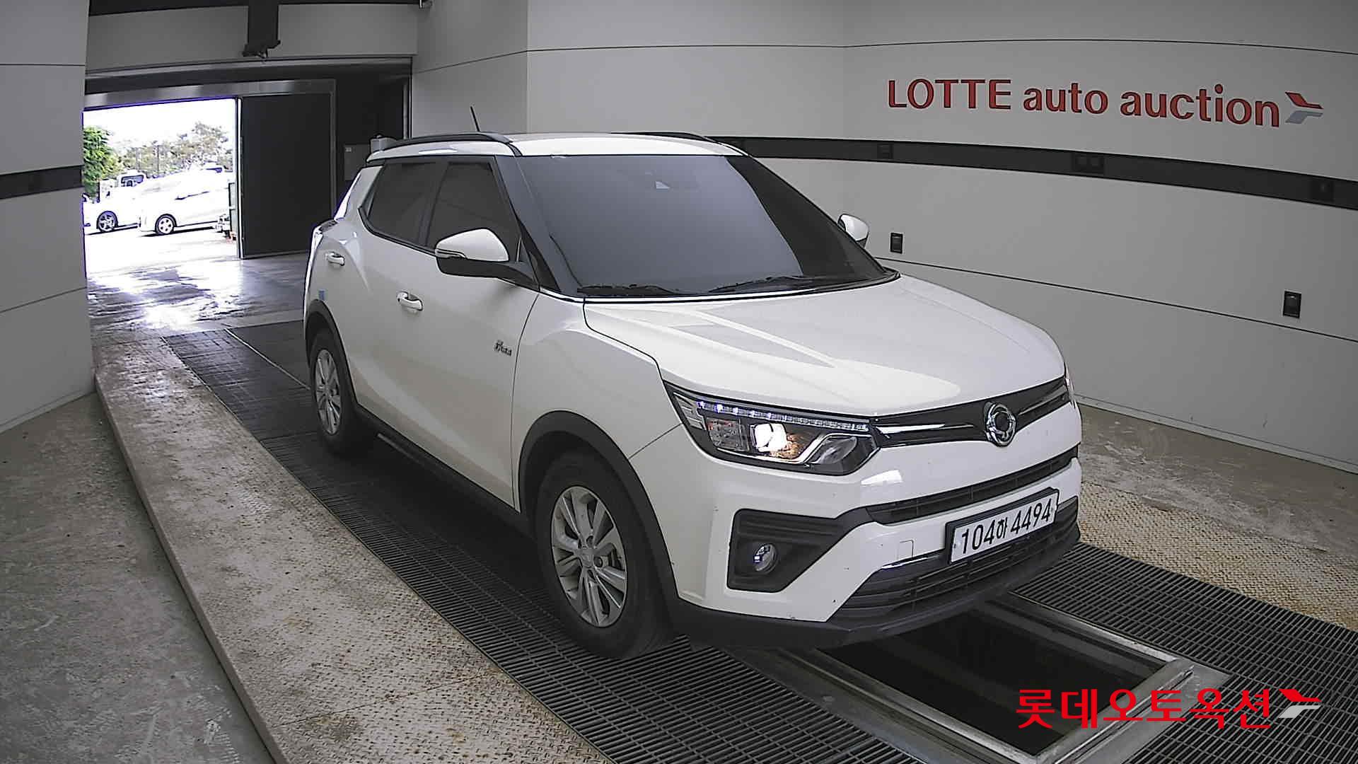 KG Mobility Tivoli - 6