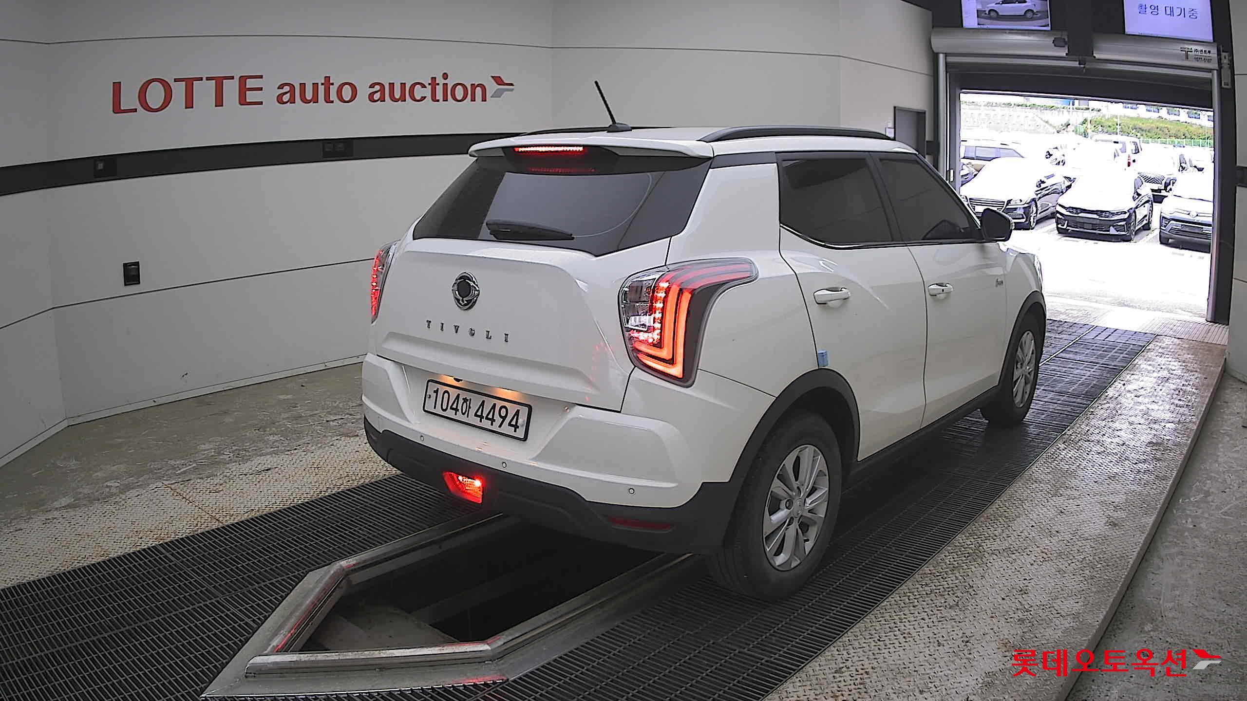 KG Mobility Tivoli - 5
