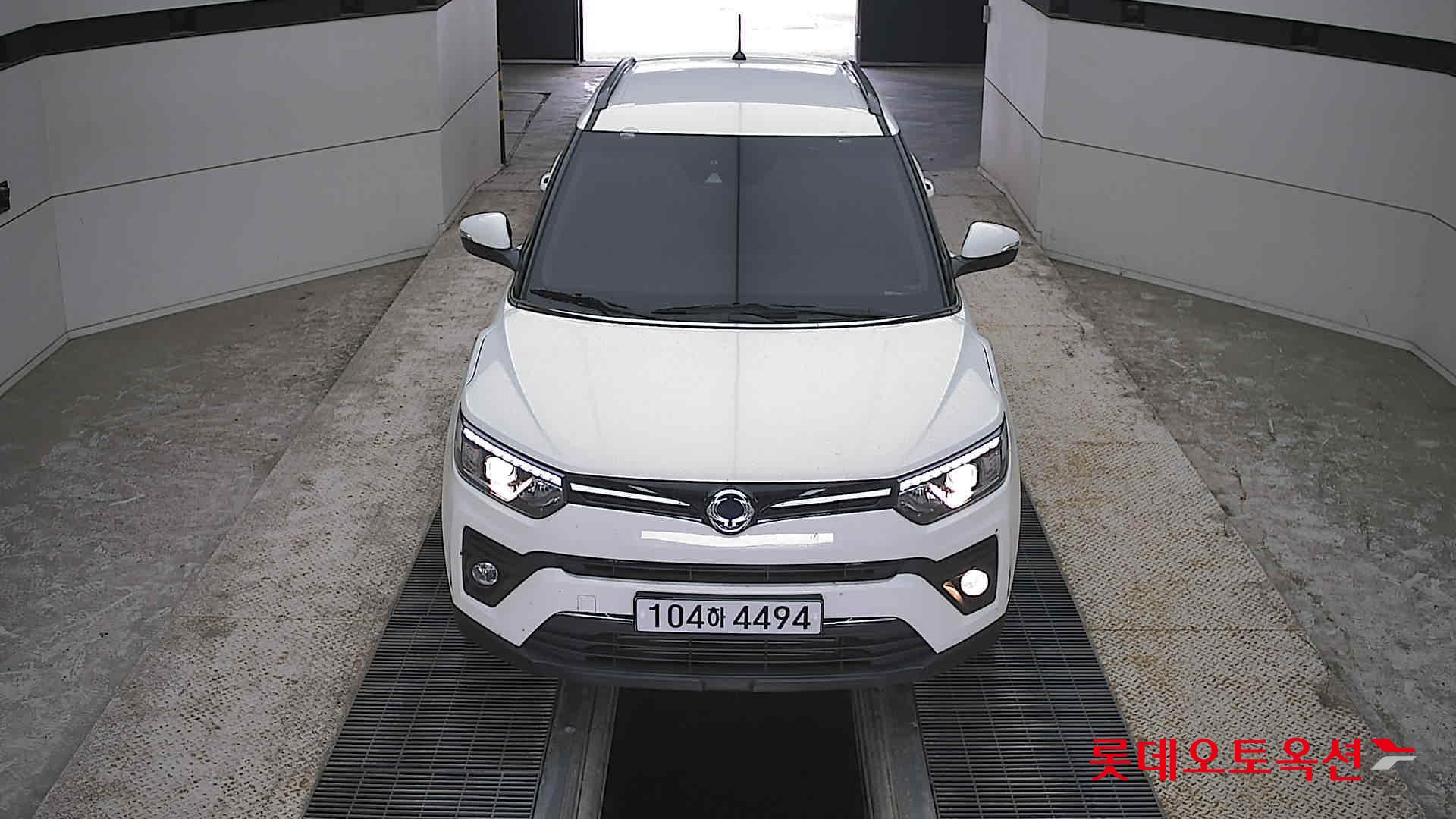 KG Mobility Tivoli - 1