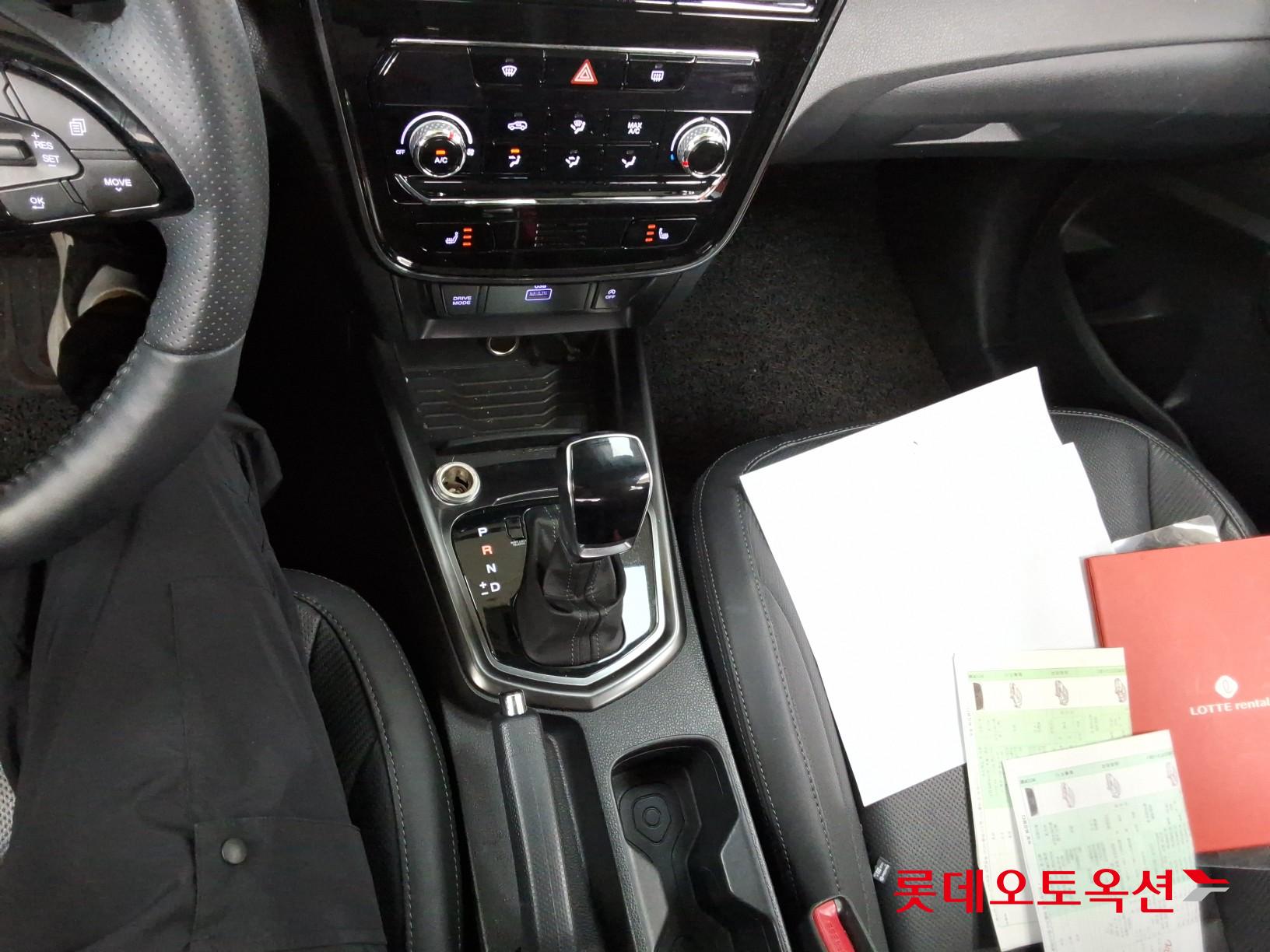 KG Mobility Tivoli - 34