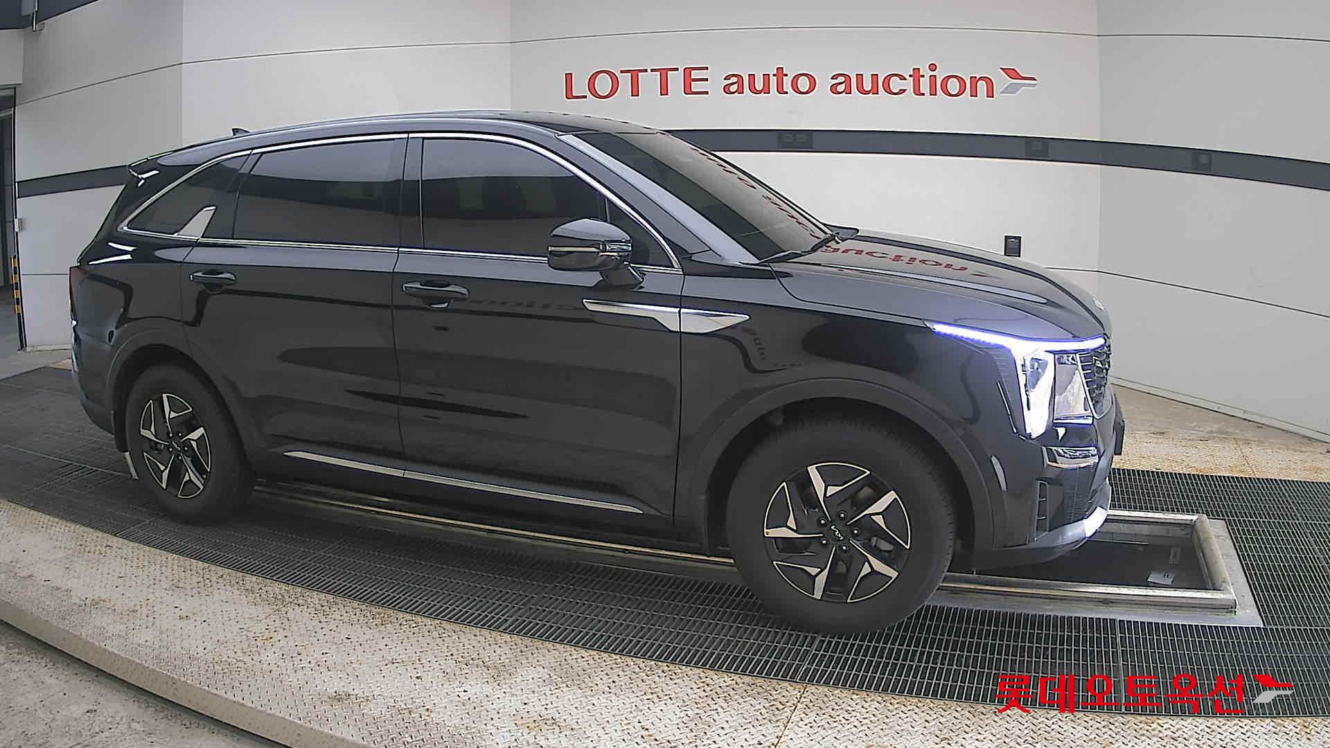 2025 - kia sorento