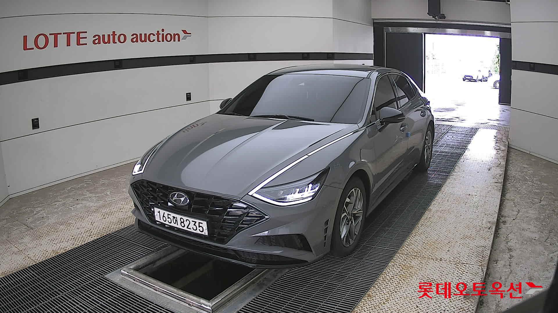 Hyundai Sonata - 10