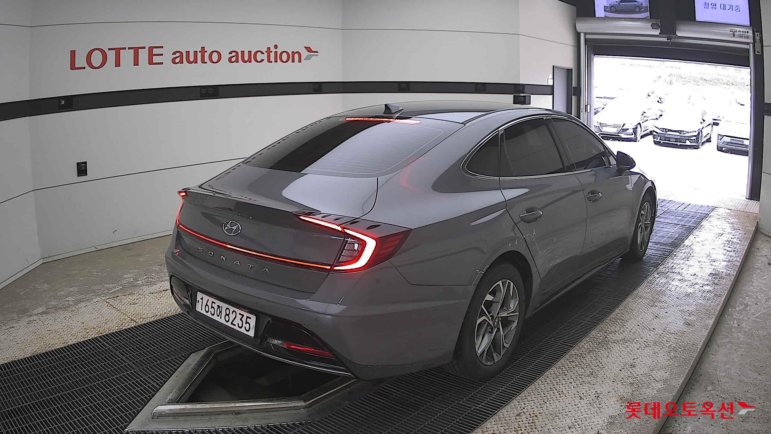 Hyundai Sonata - 5