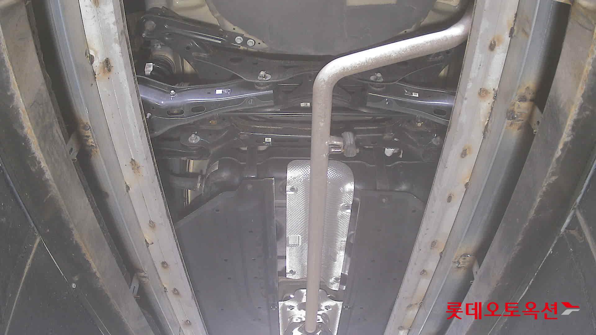 Hyundai Sonata - 2