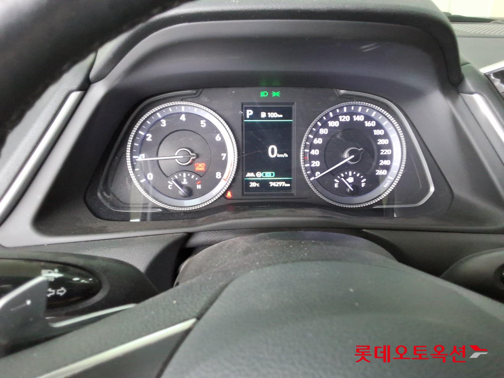 Hyundai Sonata - 30
