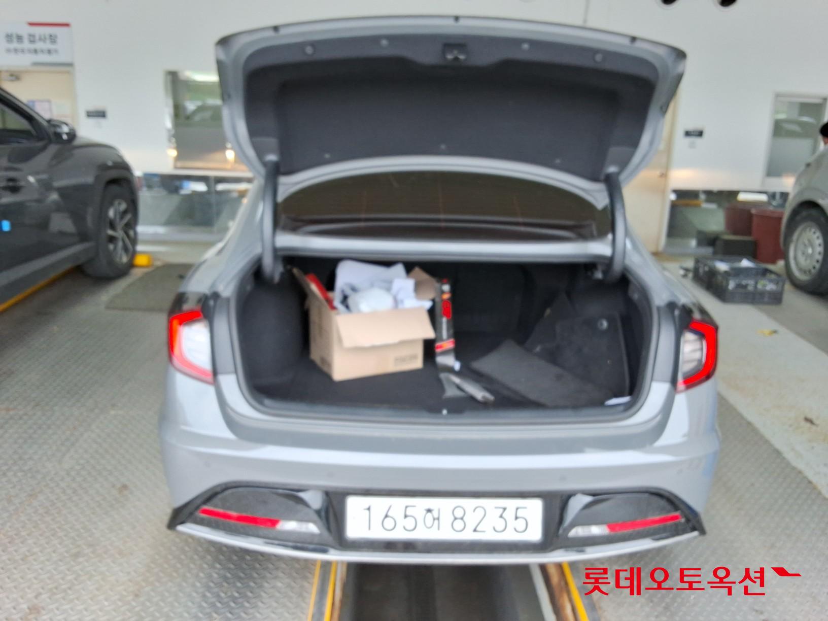 Hyundai Sonata - 9