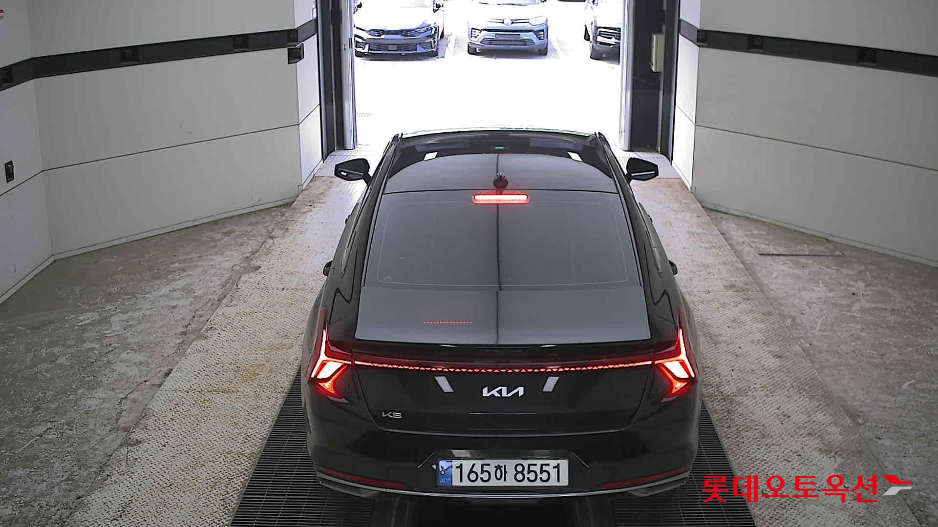 Kia K8 - 17
