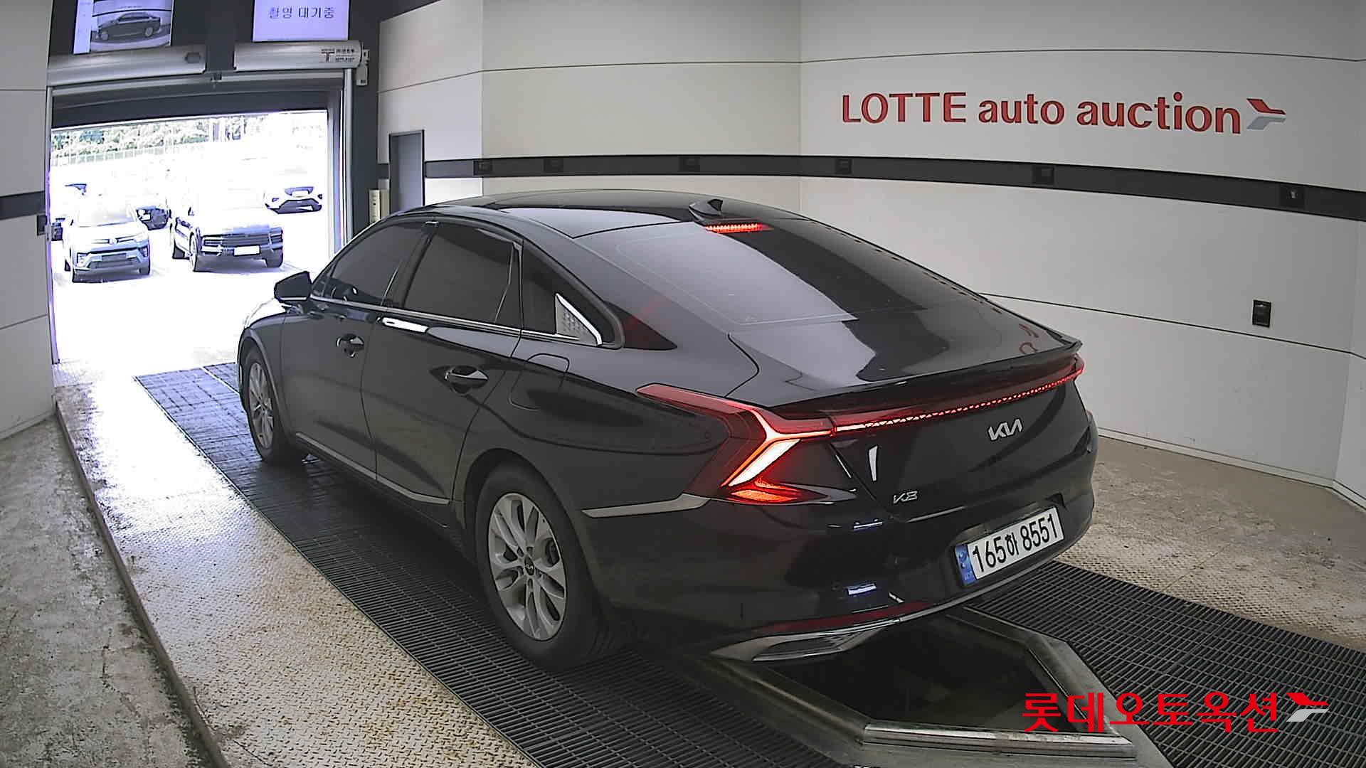 Kia K8 - 4