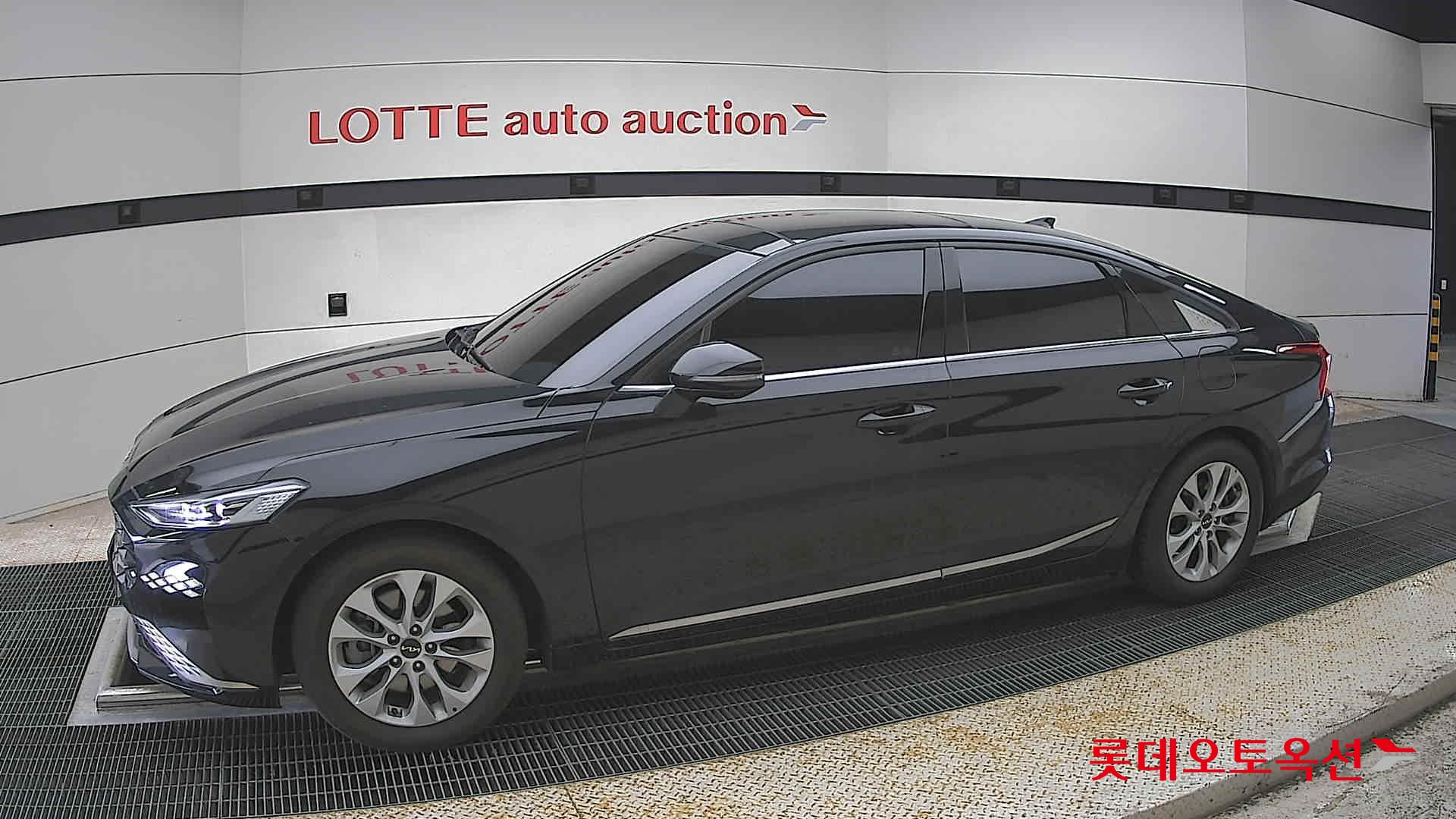 Kia K8 - 12