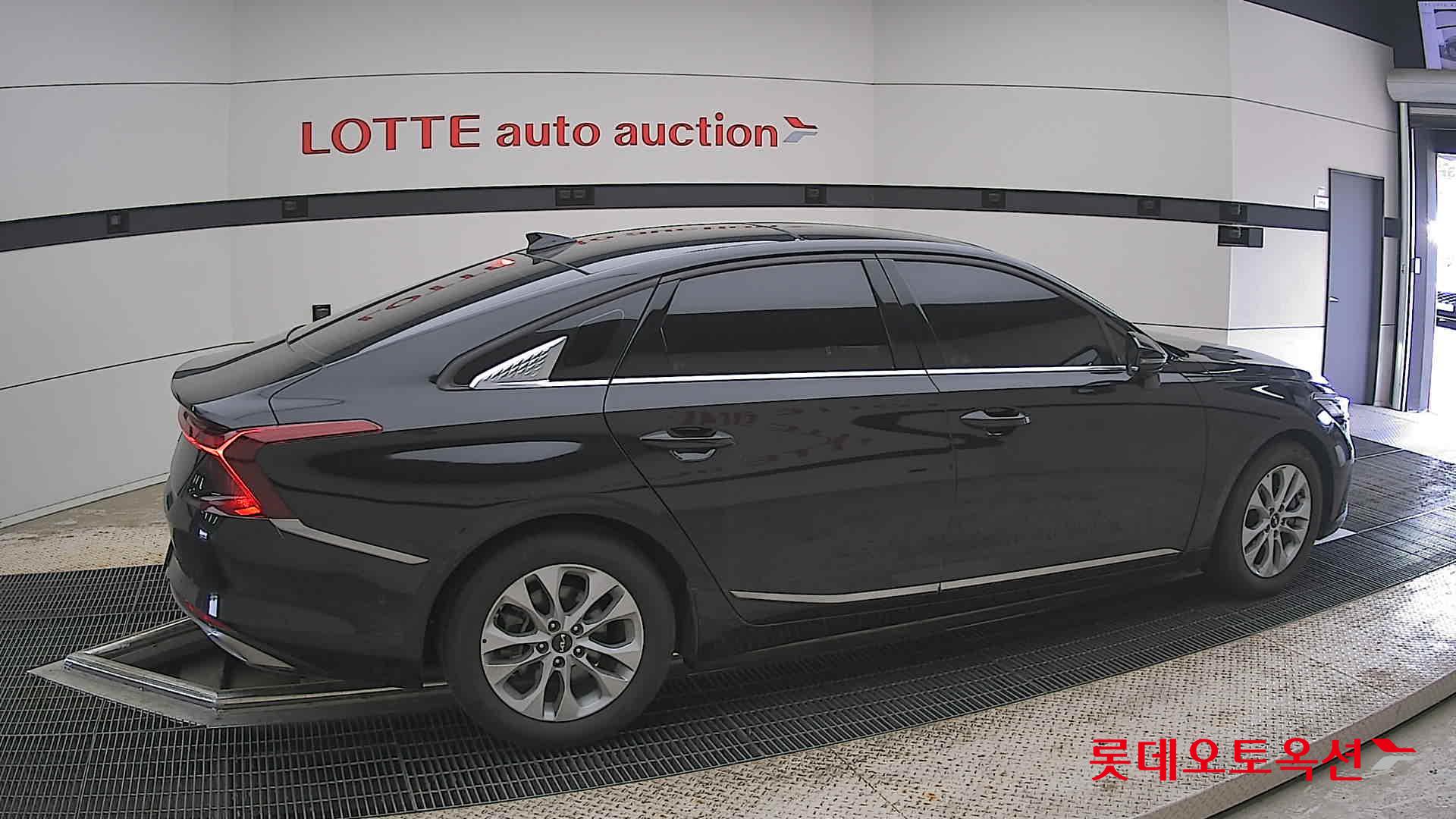 Kia K8 - 20