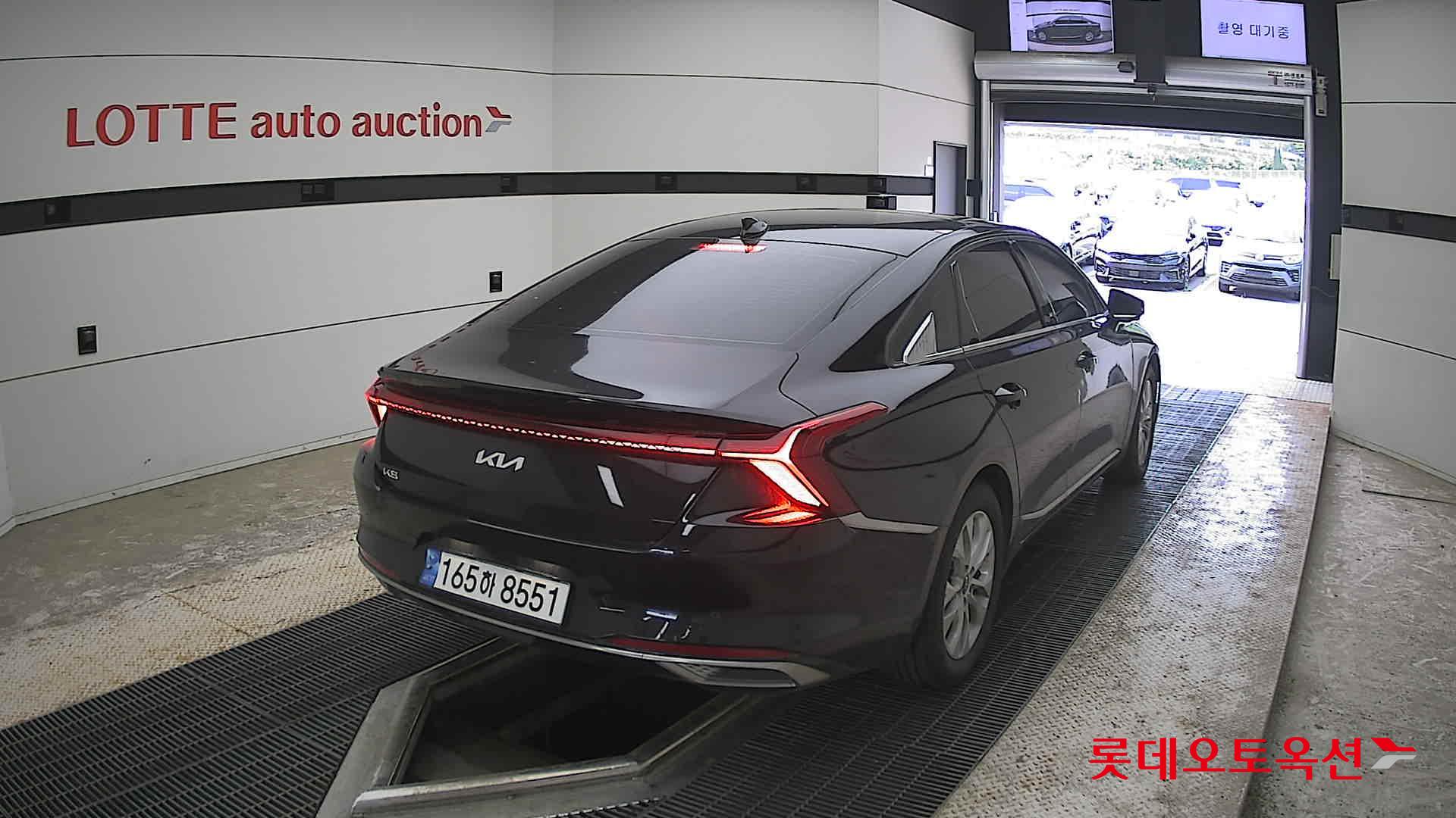 Kia K8 - 18