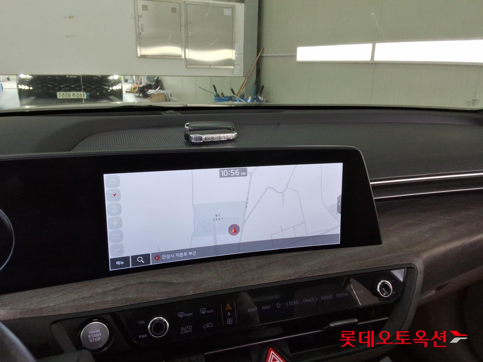 Kia K8 - 32