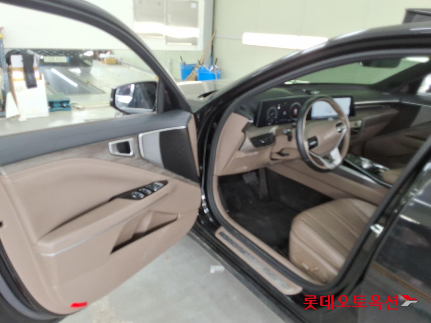 Kia K8 - 35