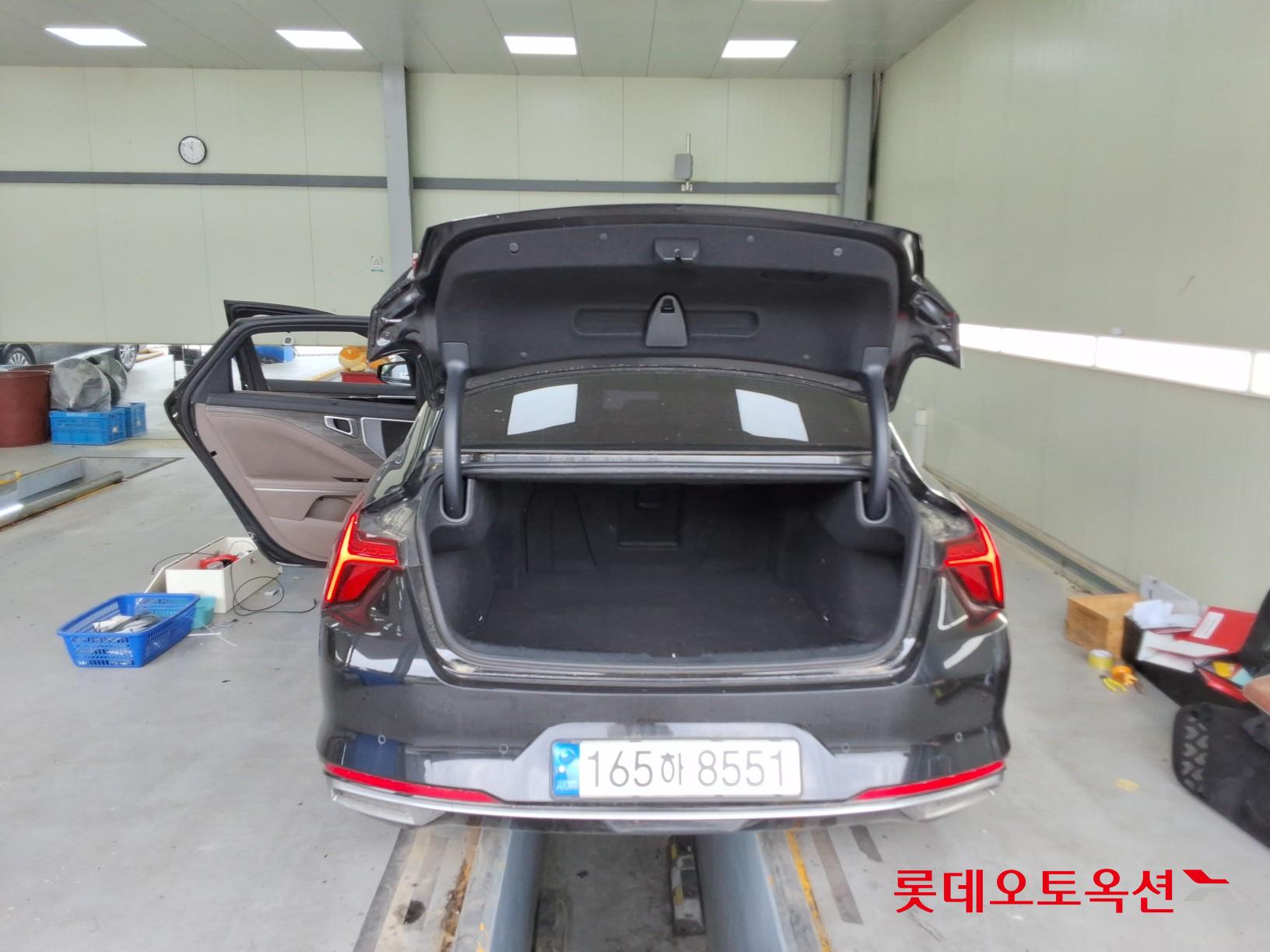 Kia K8 - 9