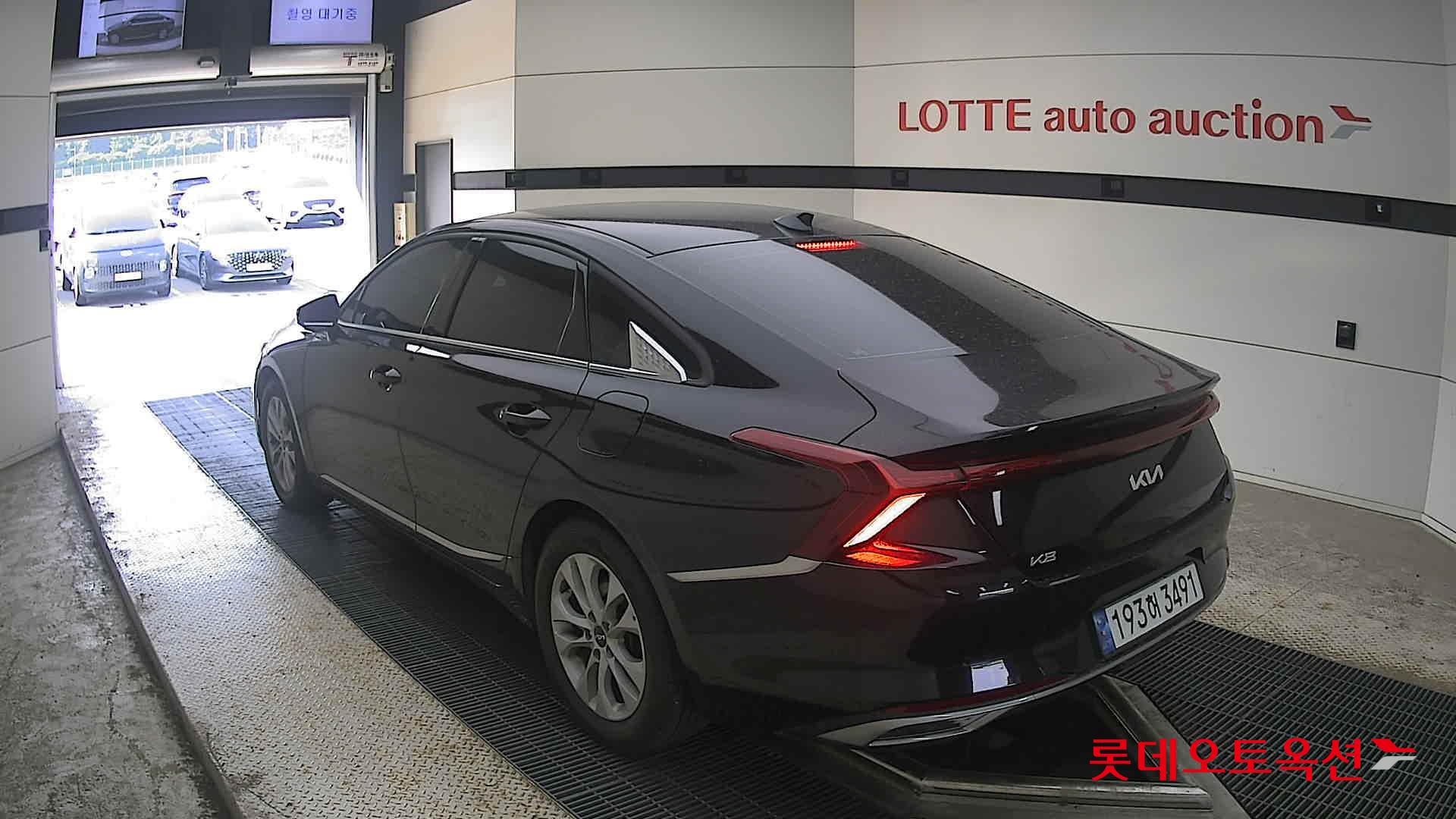 2022 - kia k8